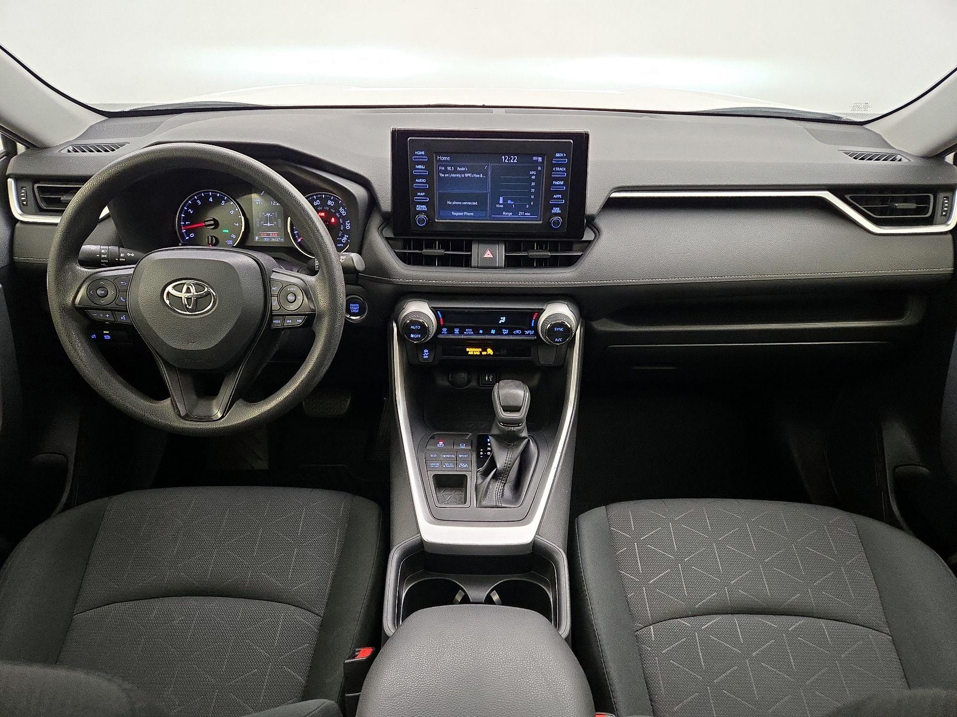 Thumbnail: 2019 Toyota RAV4 - 9