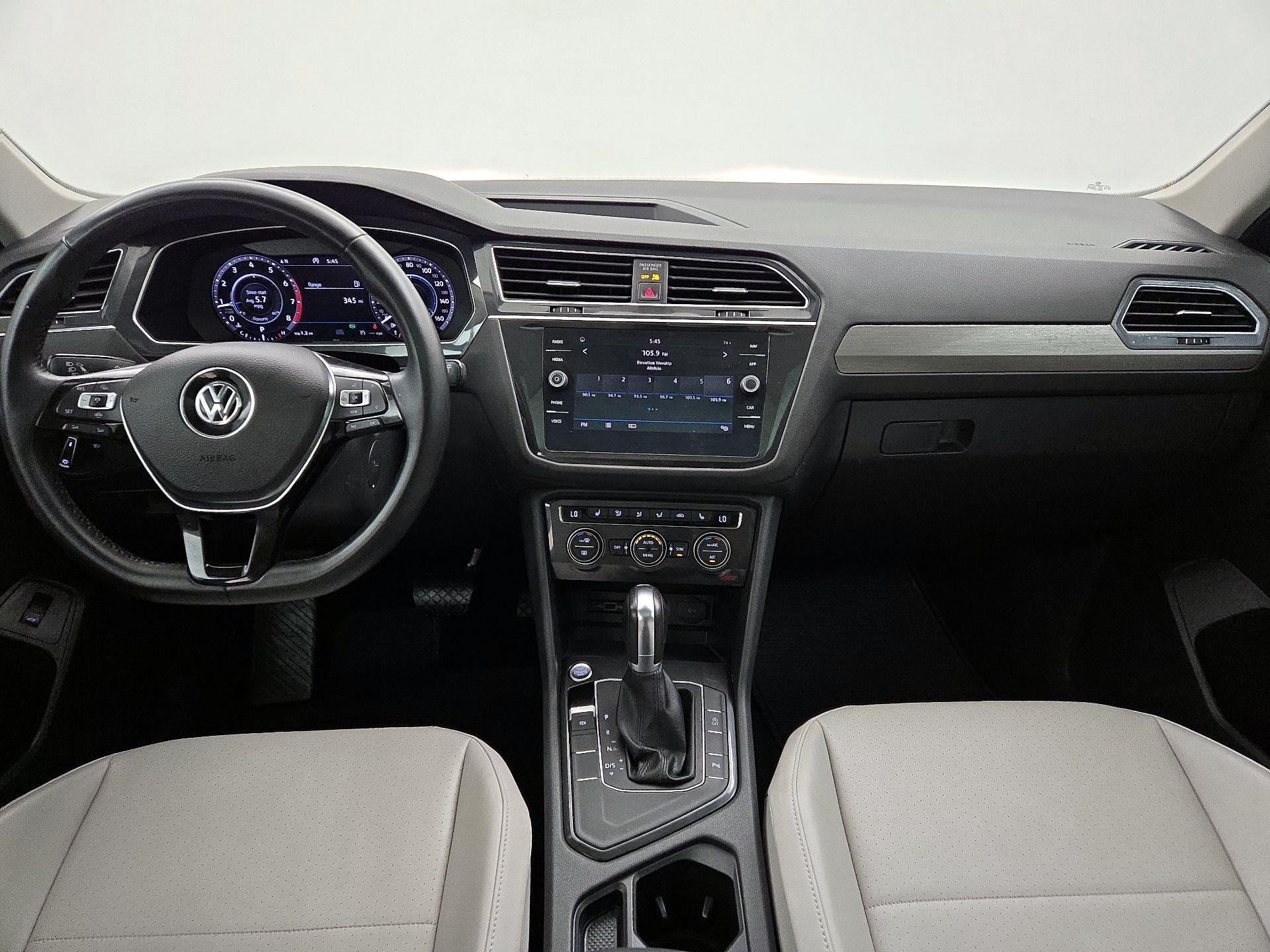 Thumbnail: 2019 Volkswagen Tiguan - 9