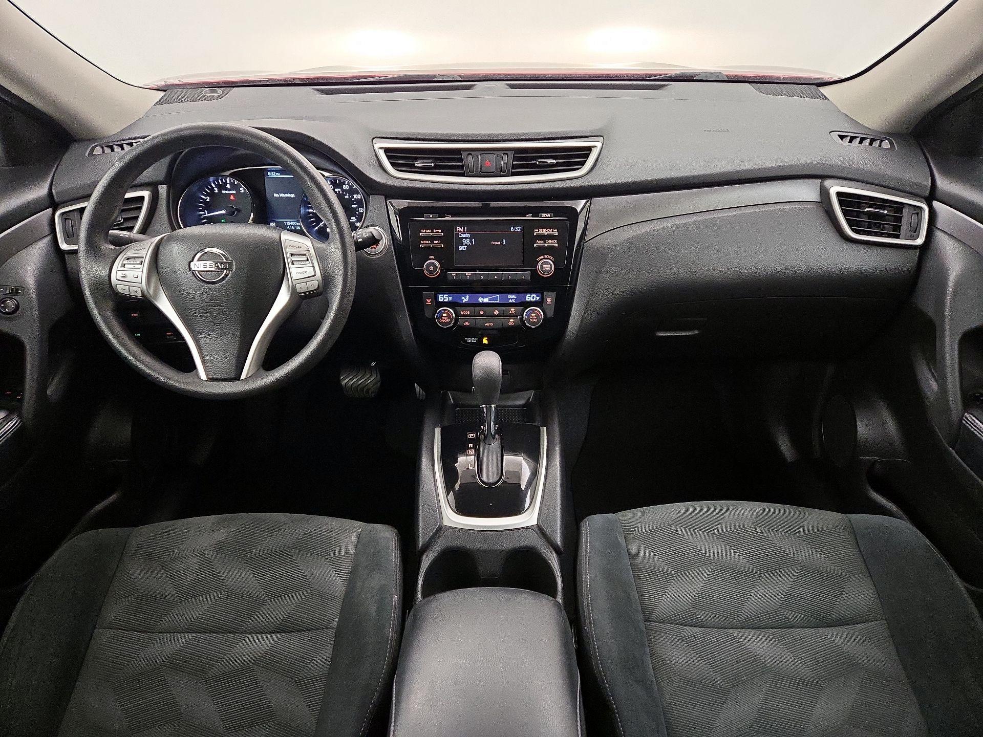 Thumbnail: 2015 Nissan Rogue - 9
