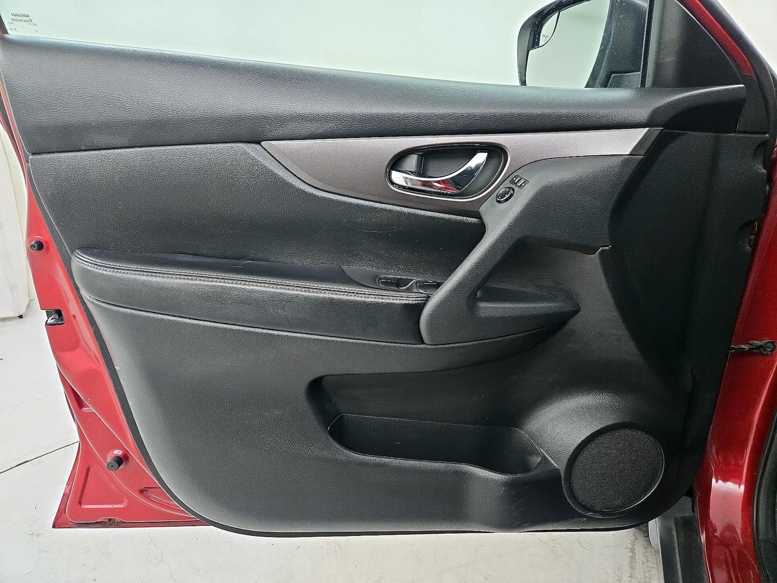 2015 Nissan Rogue SV - Photo 13