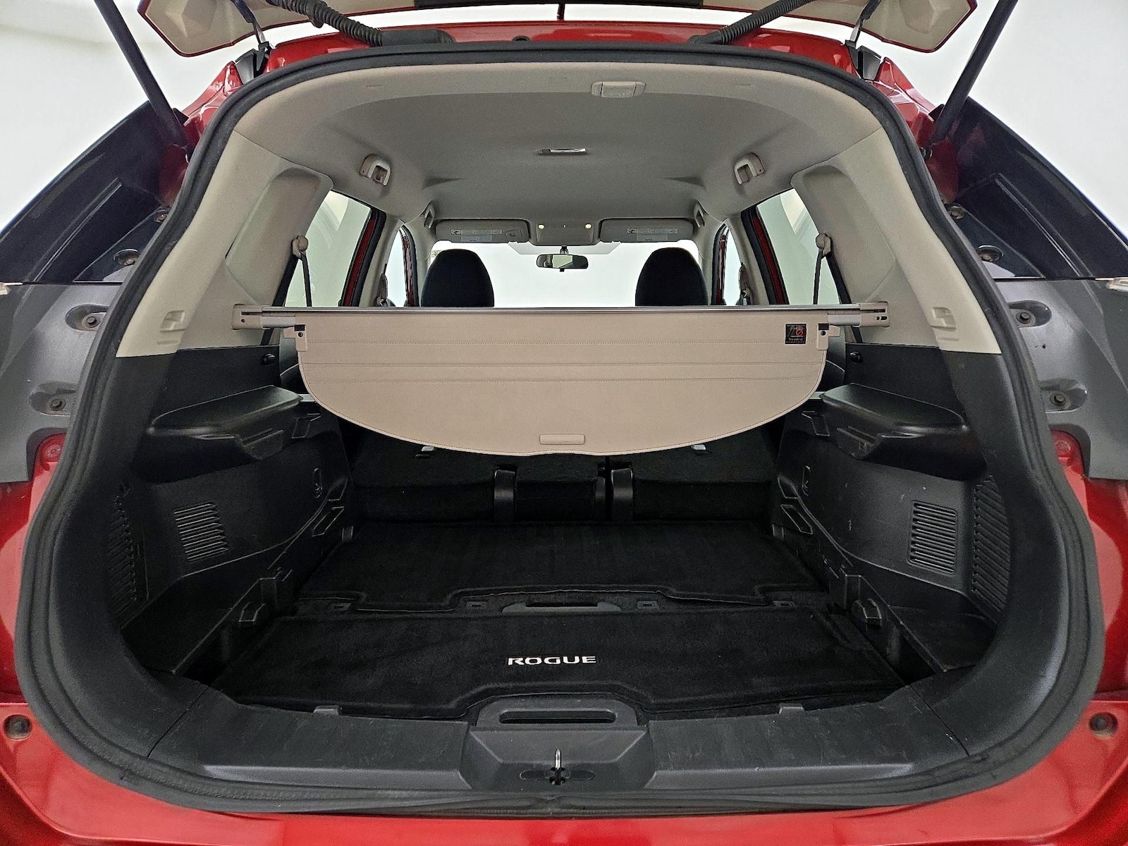 2015 Nissan Rogue SV - Photo 22