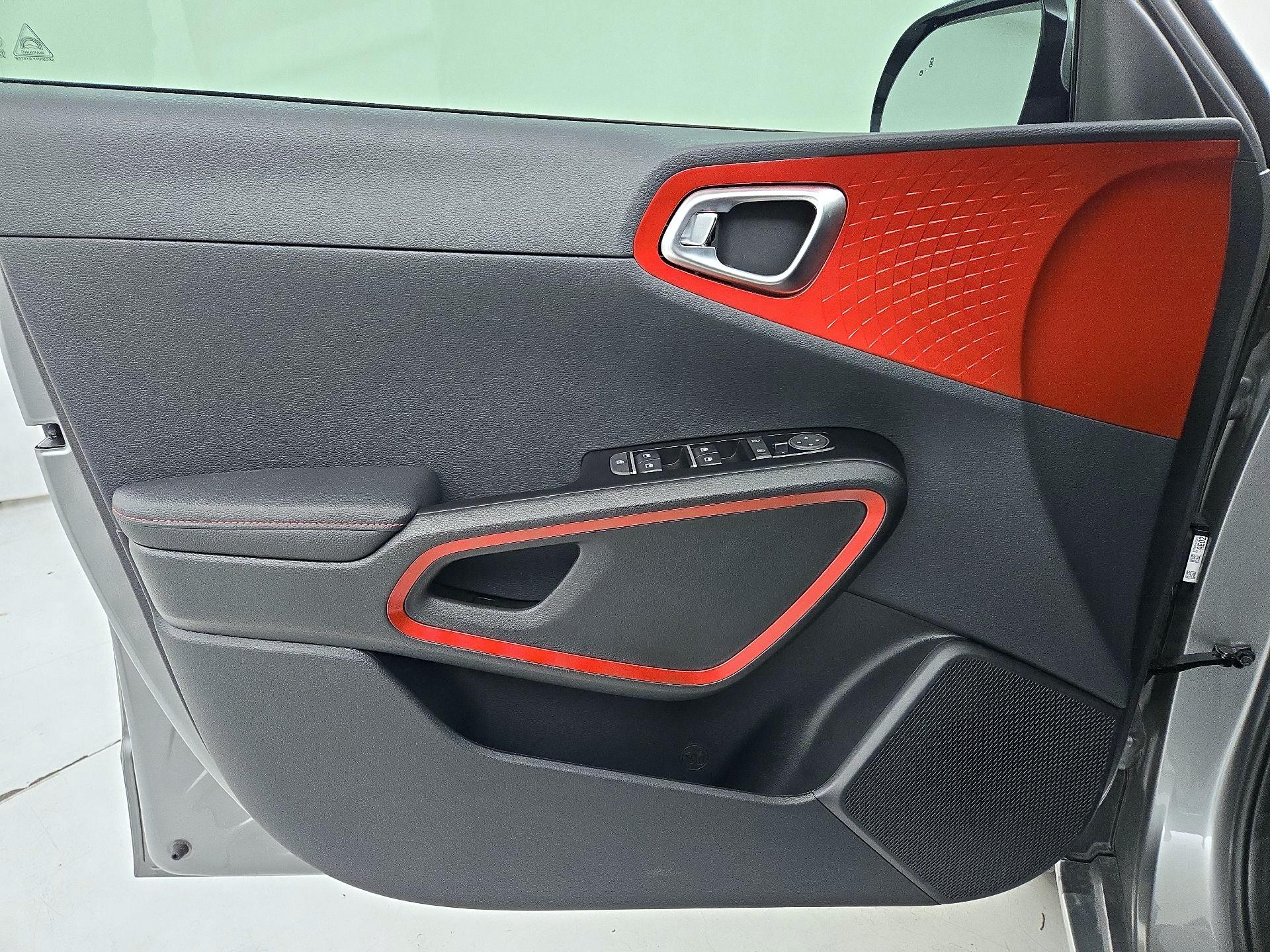 Thumbnail: 2025 Kia Soul - 12