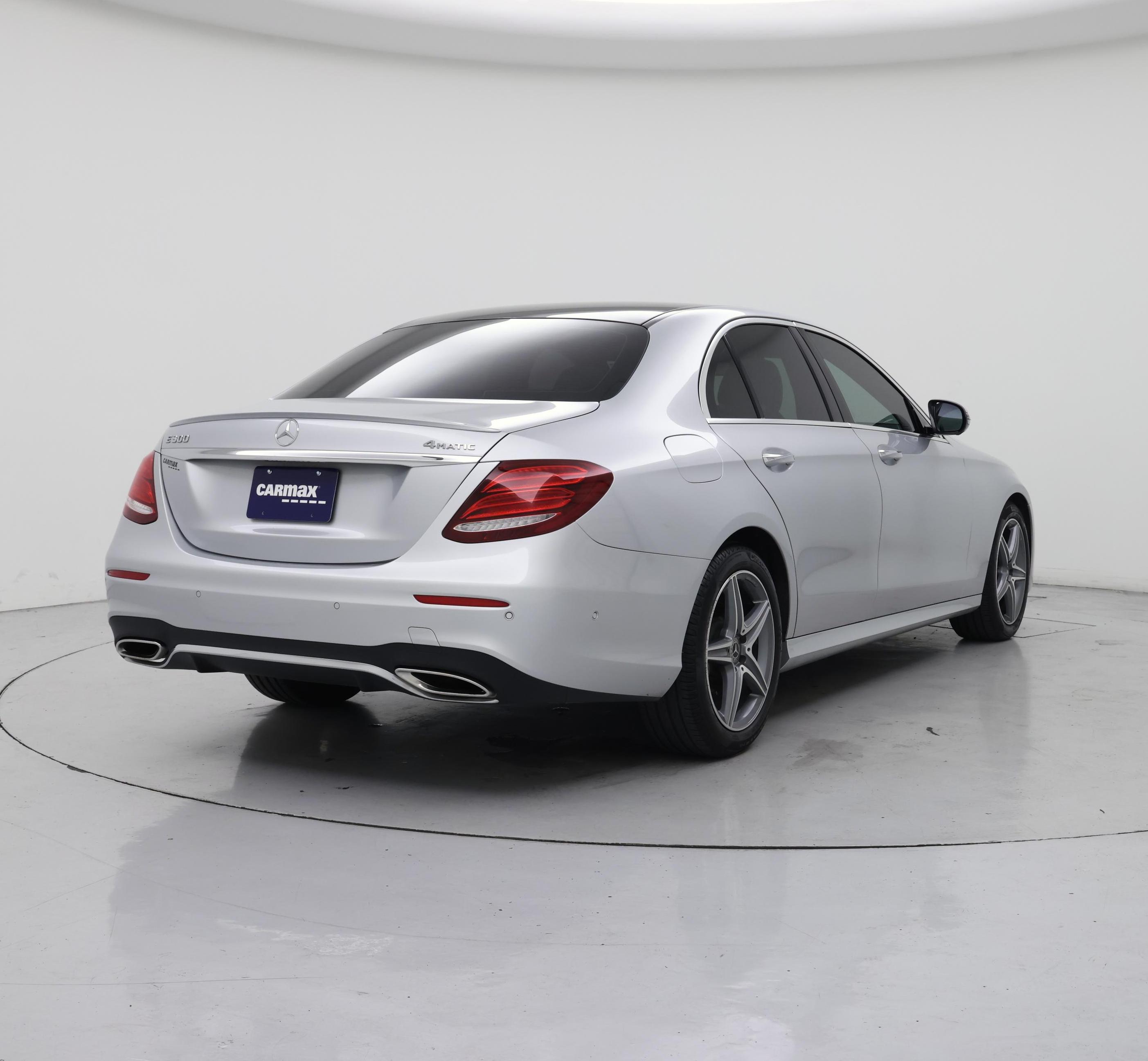 Thumbnail: 2018 Mercedes-Benz E-Class - 8