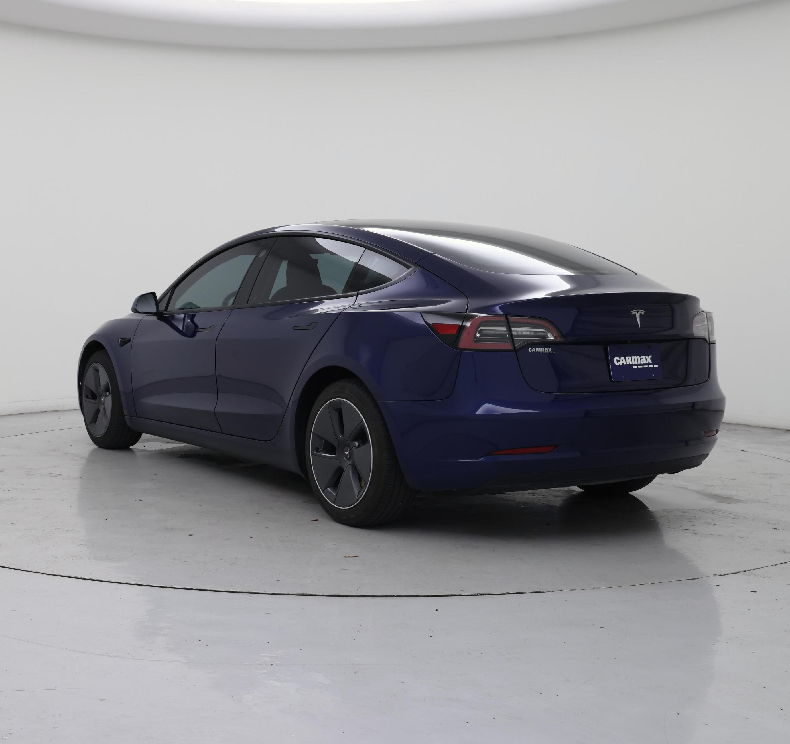 Thumbnail: 2023 Tesla Model 3 - 2