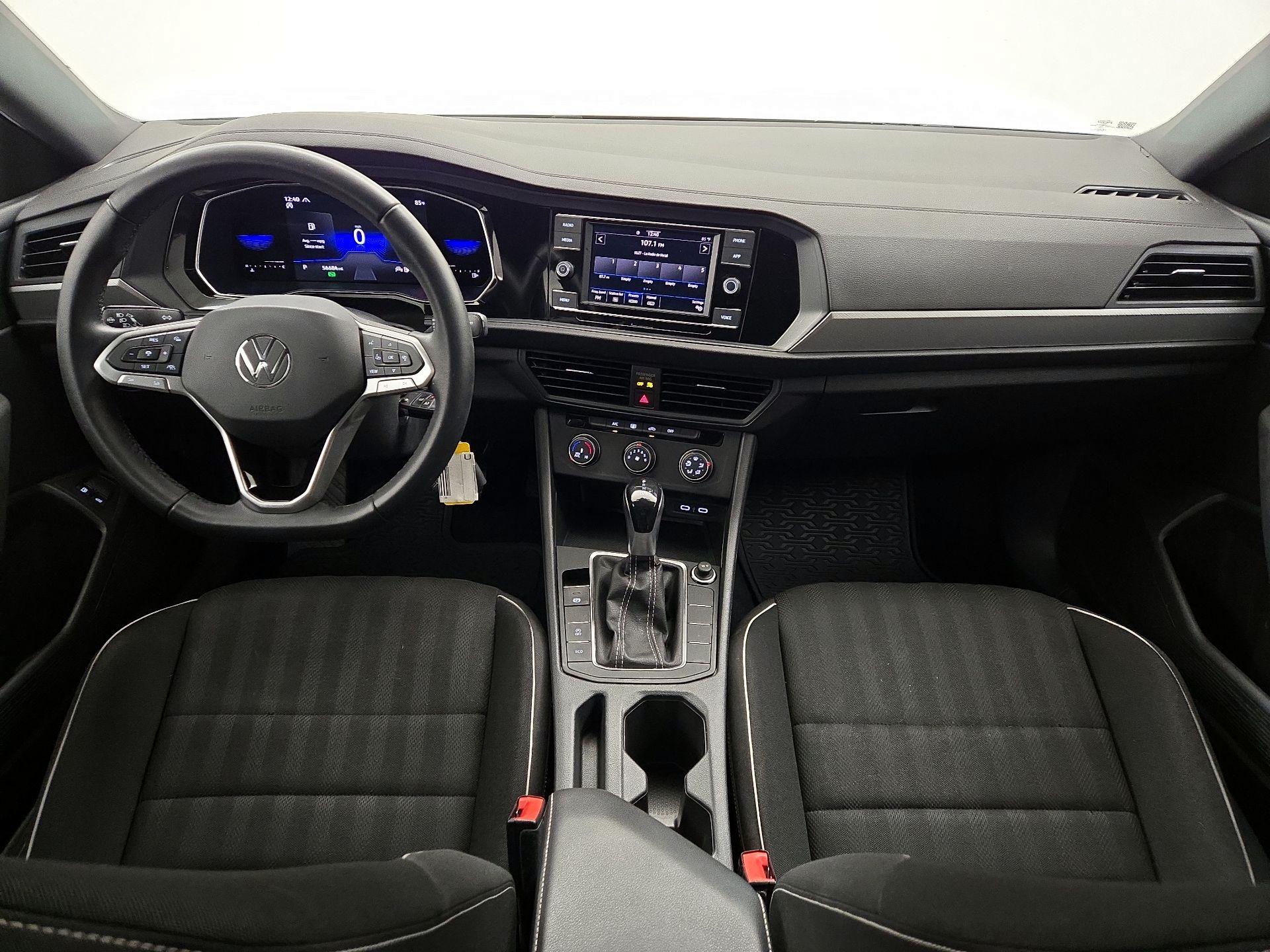 Thumbnail: 2022 Volkswagen Jetta - 9