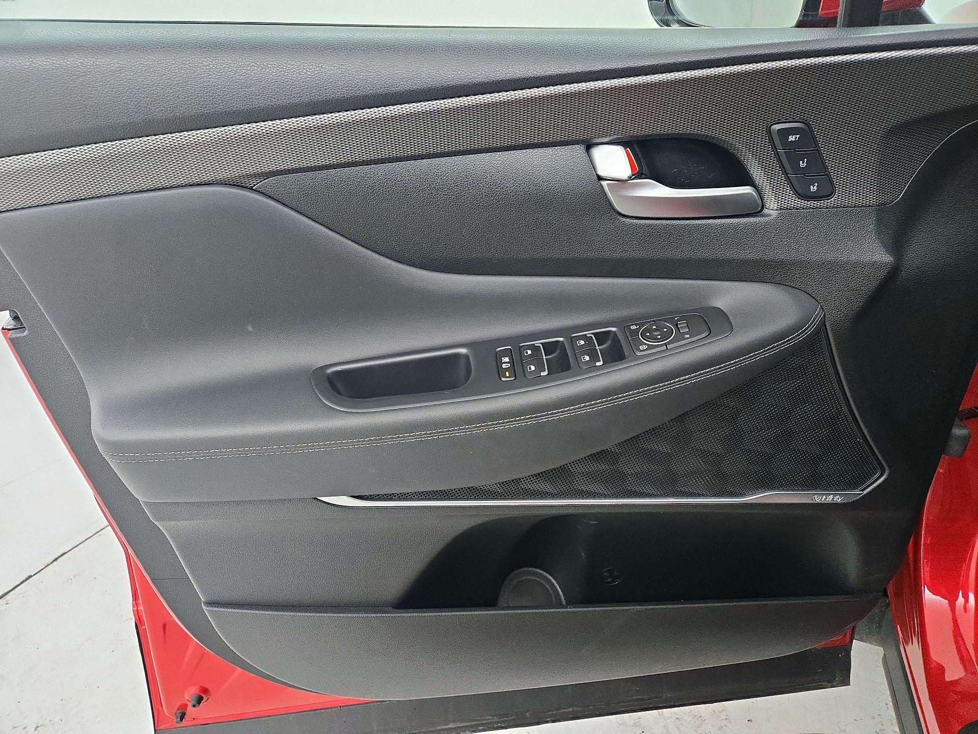 Thumbnail: 2020 Hyundai Santa Fe - 12