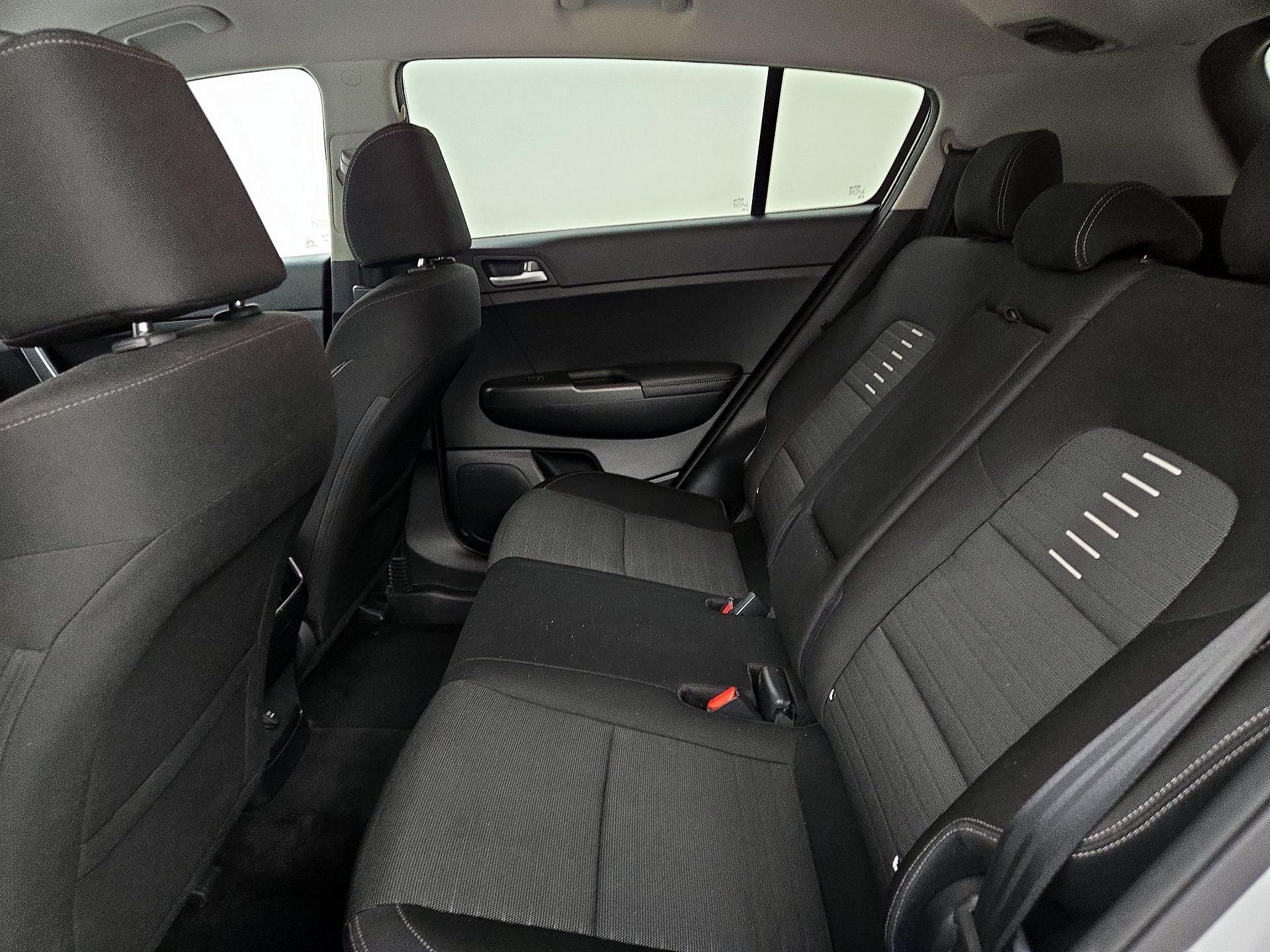 Thumbnail: 2018 Kia Sportage - 19