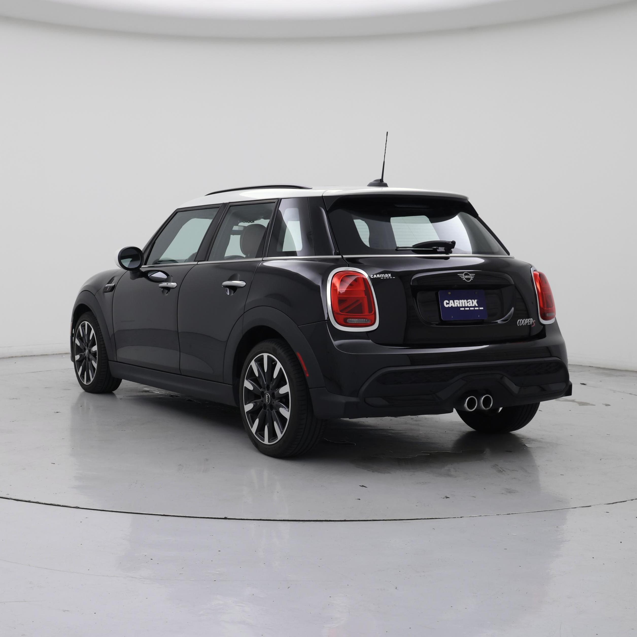 Thumbnail: 2022 MINI Cooper Hardtop - 2