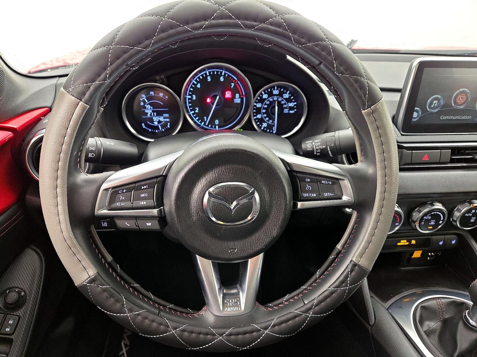 2017 Mazda MX-5 Miata Grand Touring - Photo 11