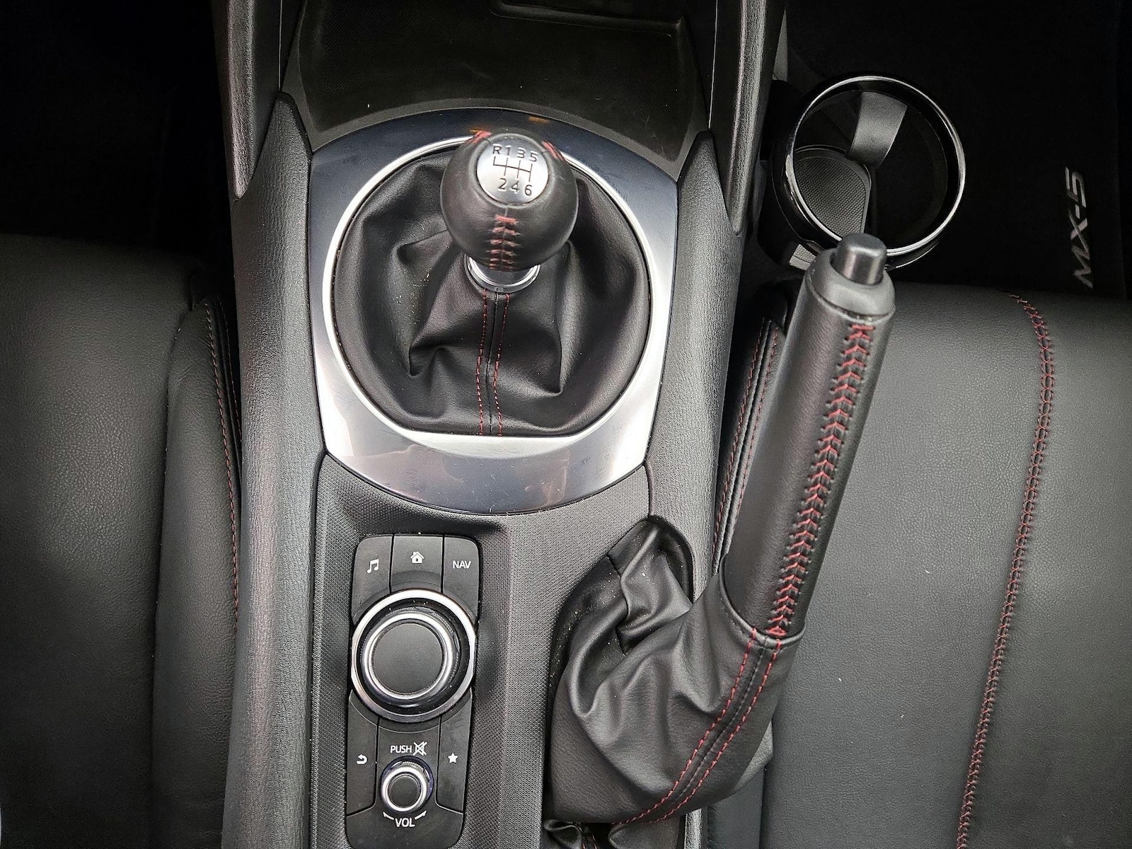 2017 Mazda MX-5 Miata Grand Touring - Photo 17