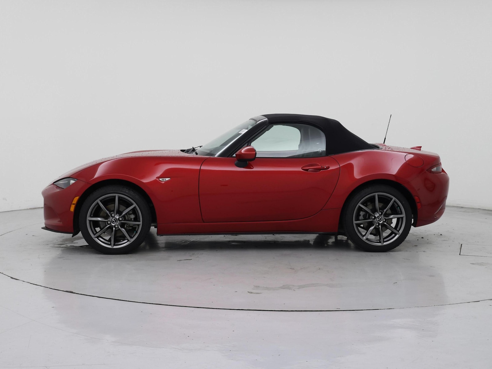 2017 Mazda MX-5 Miata Grand Touring - Photo 4