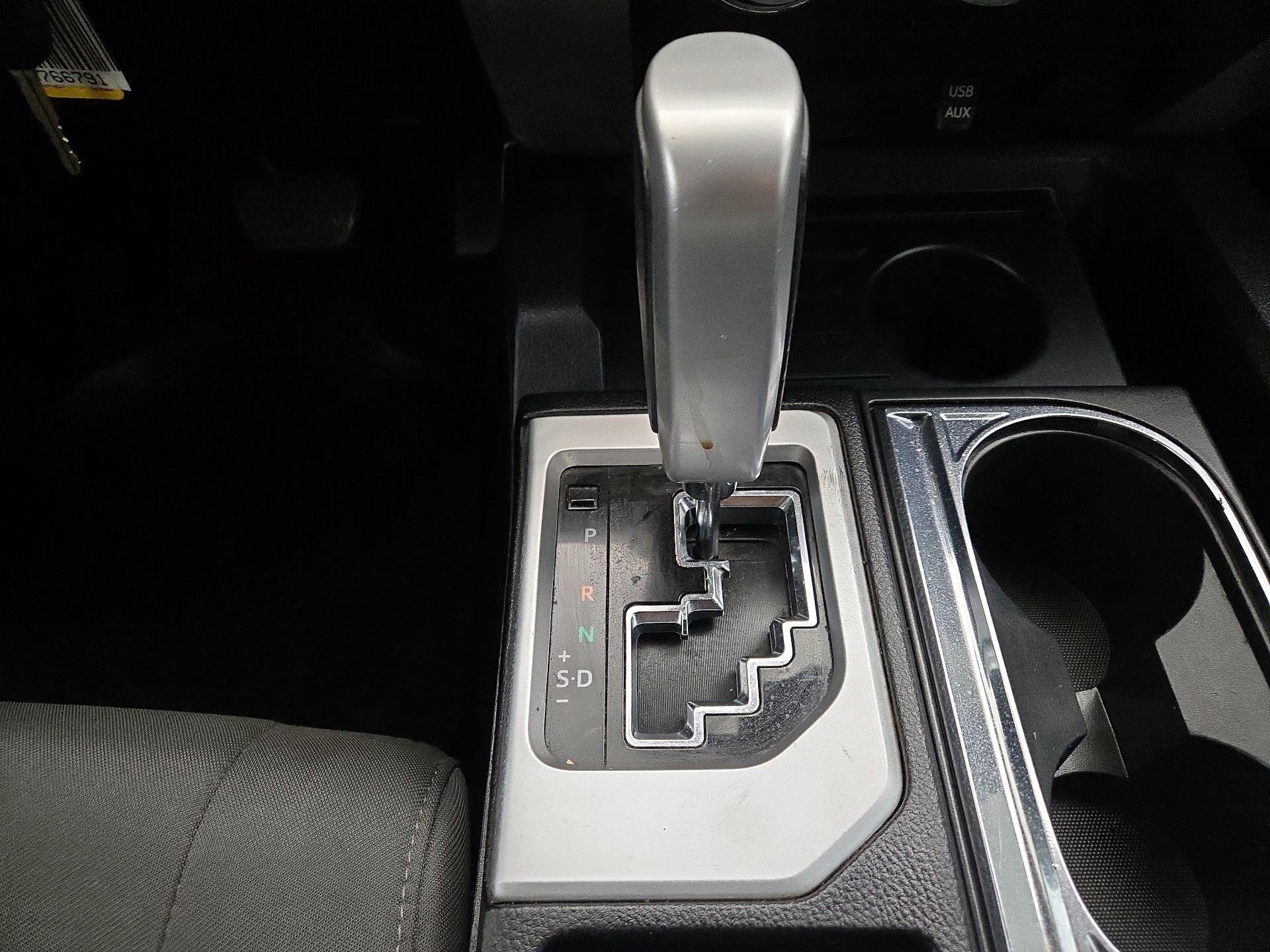 Thumbnail: 2019 Toyota Tundra - 17