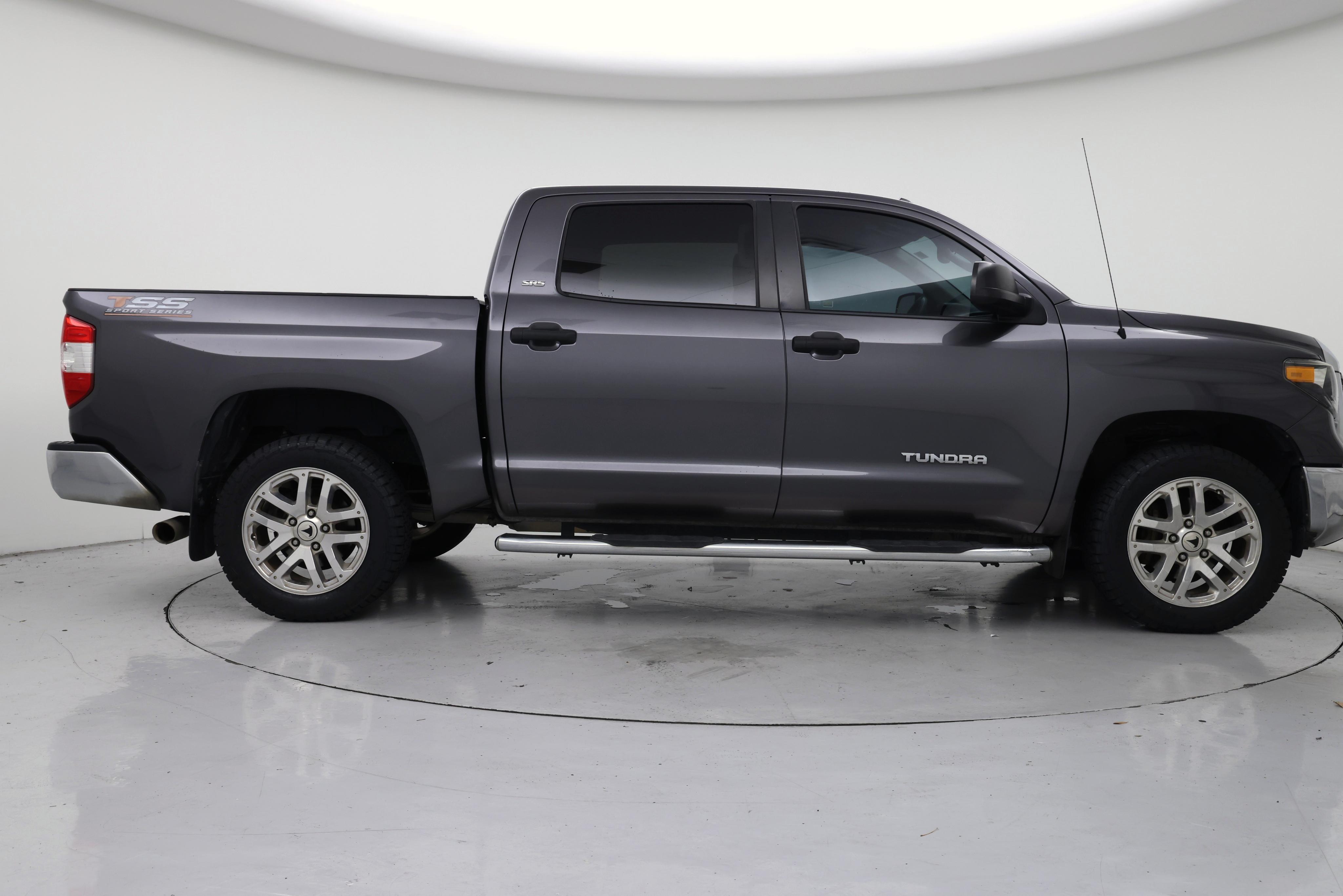 Thumbnail: 2019 Toyota Tundra - 7