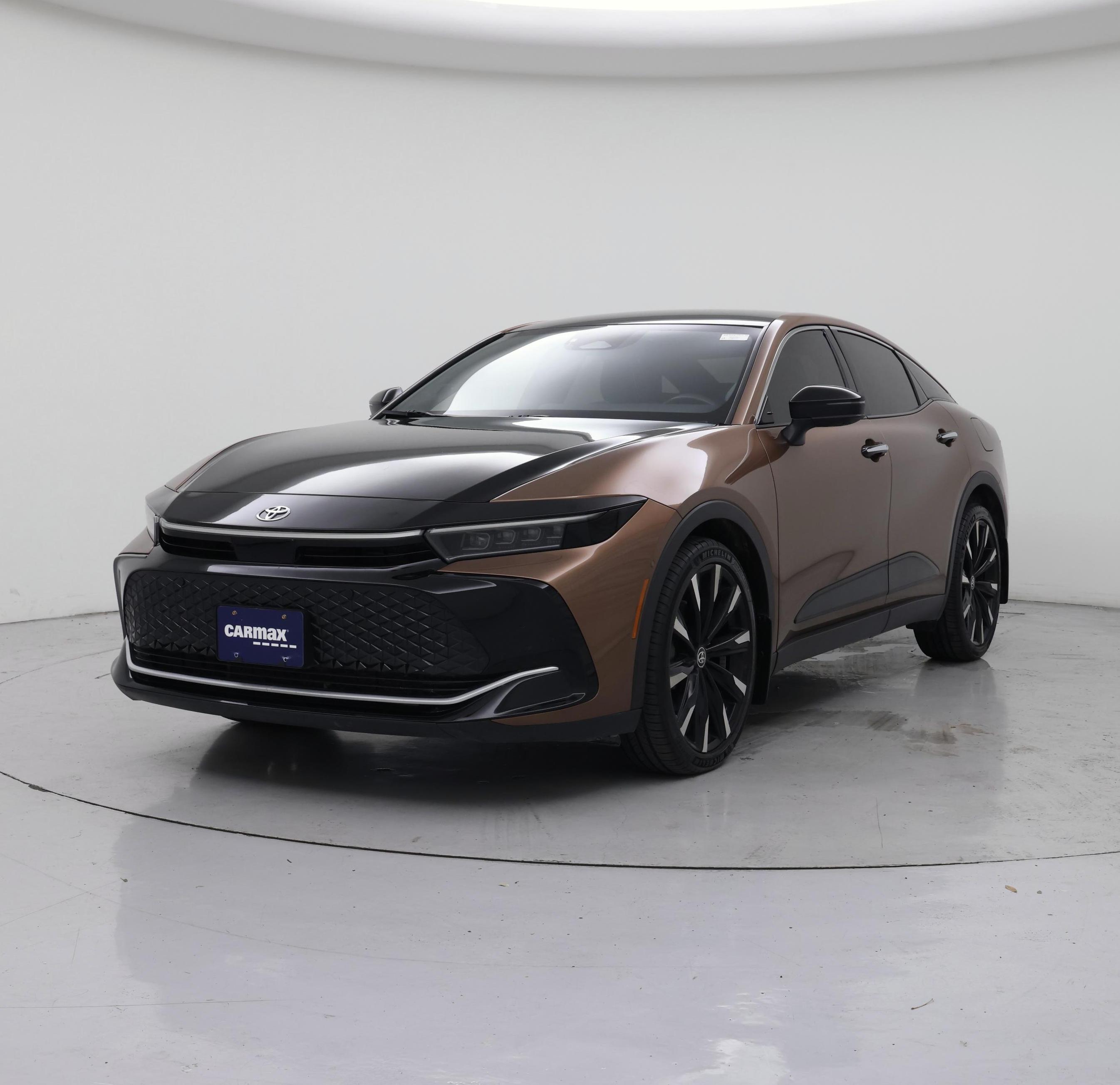 Thumbnail: 2023 Toyota Crown - 4