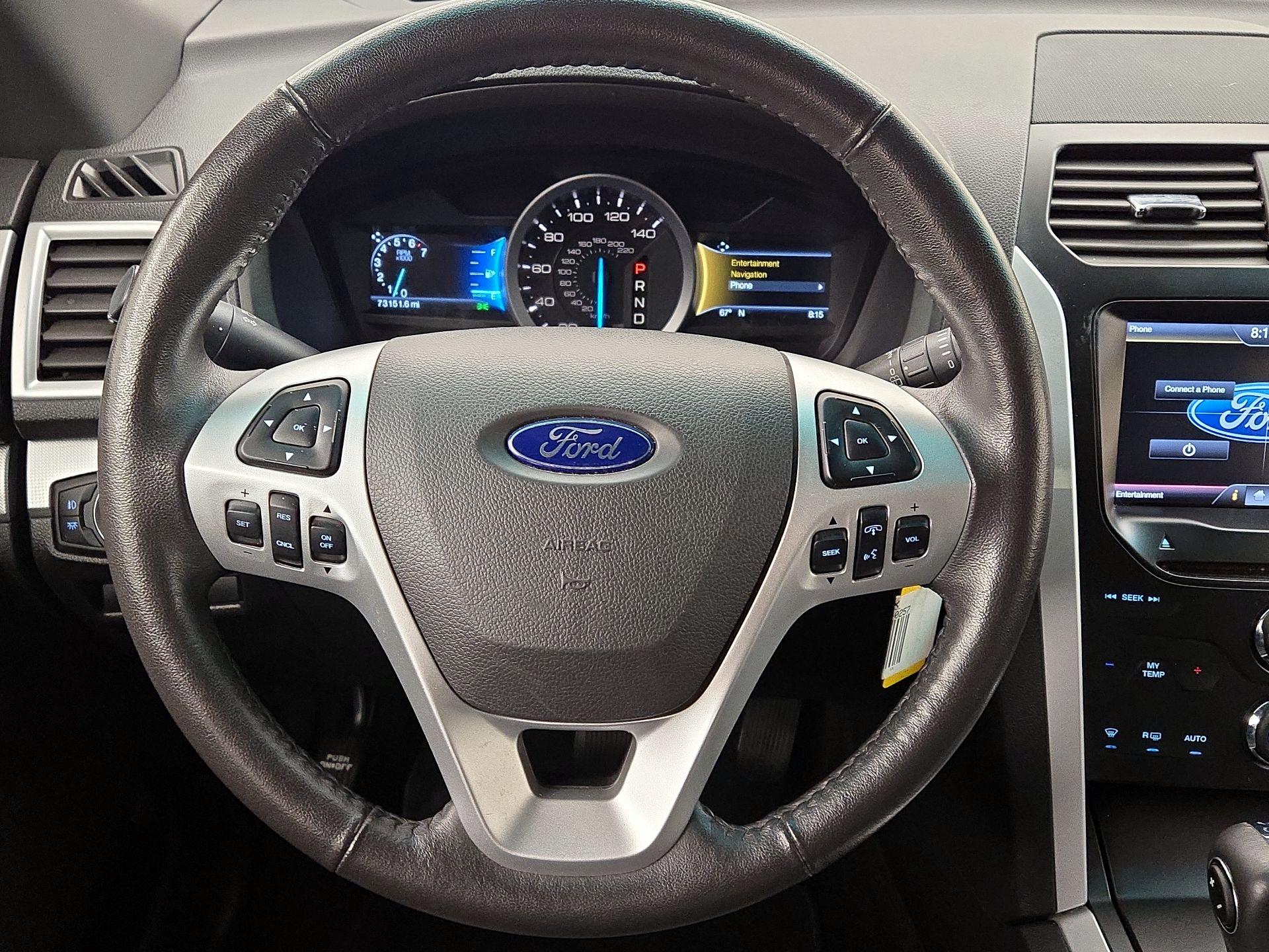 Thumbnail: 2015 Ford Explorer - 10