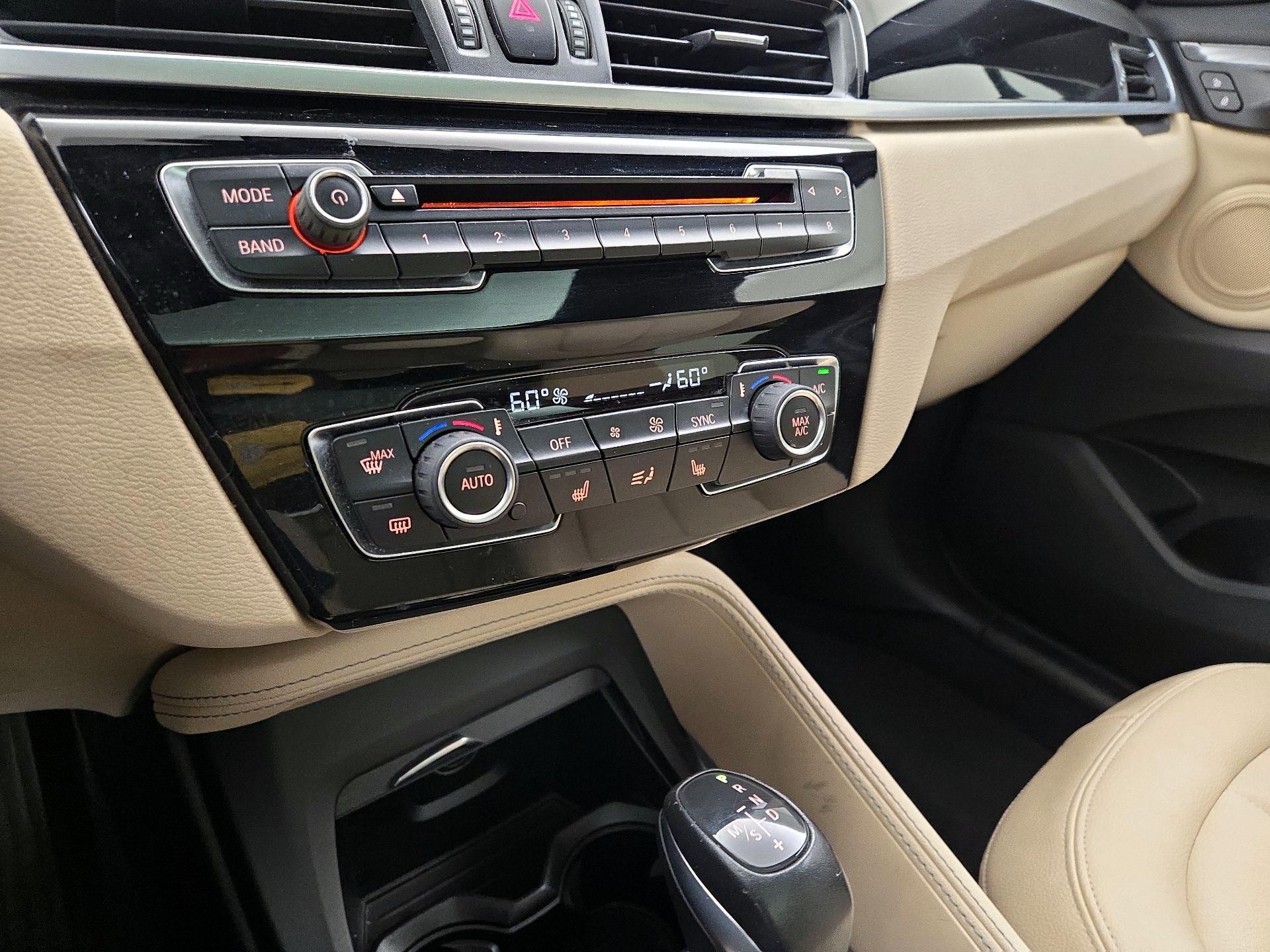 Thumbnail: 2017 BMW X1 - 17