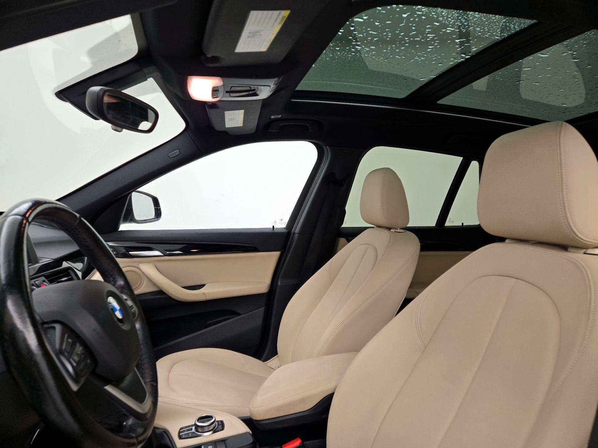 Thumbnail: 2017 BMW X1 - 20