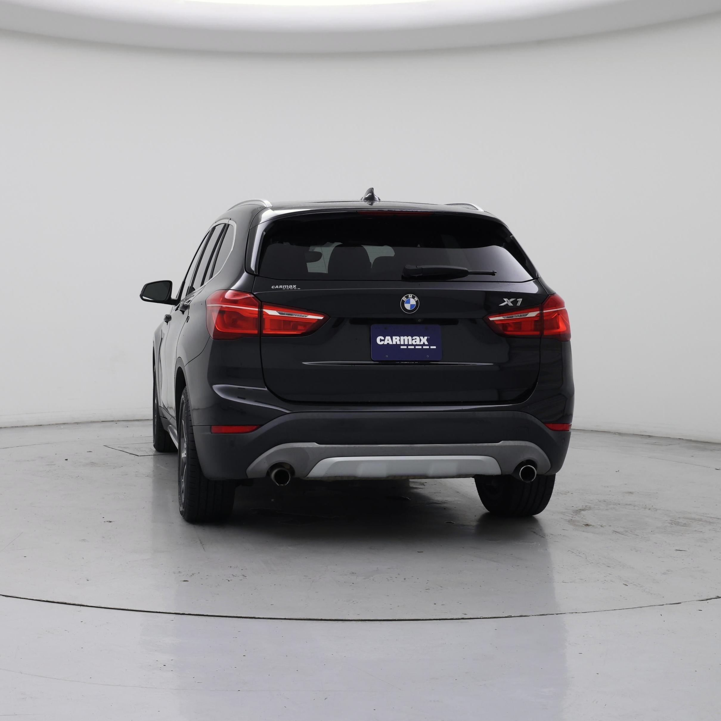 Thumbnail: 2017 BMW X1 - 6