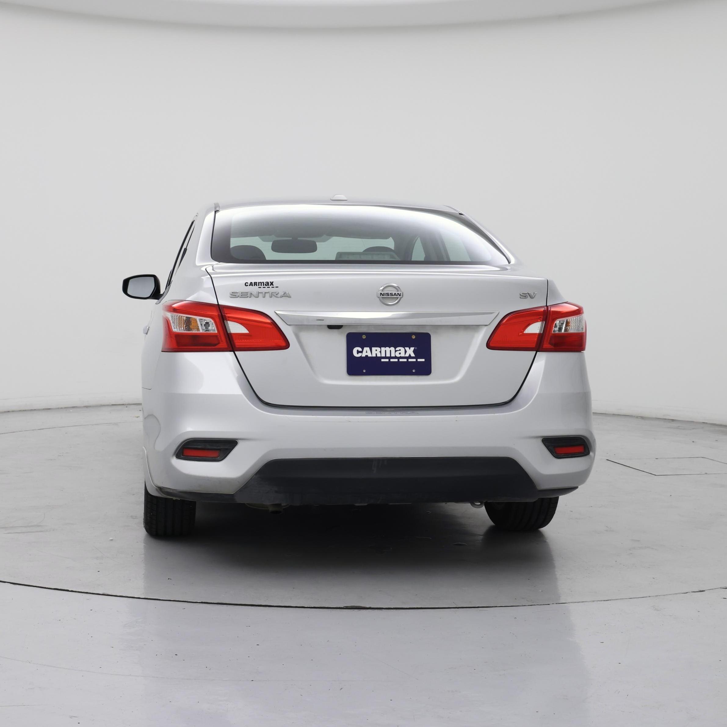 Thumbnail: 2017 Nissan Sentra - 6
