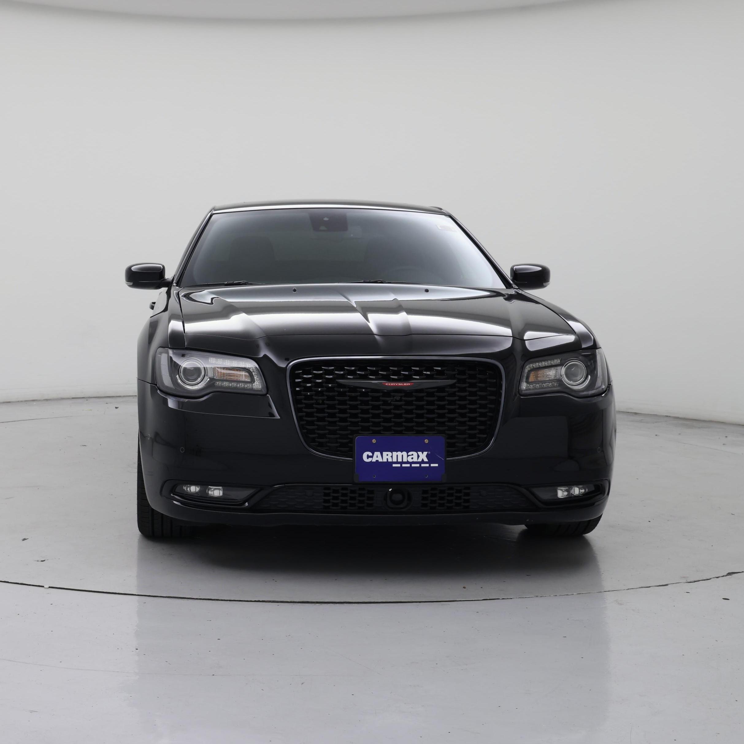 Thumbnail: 2023 Chrysler 300 - 5