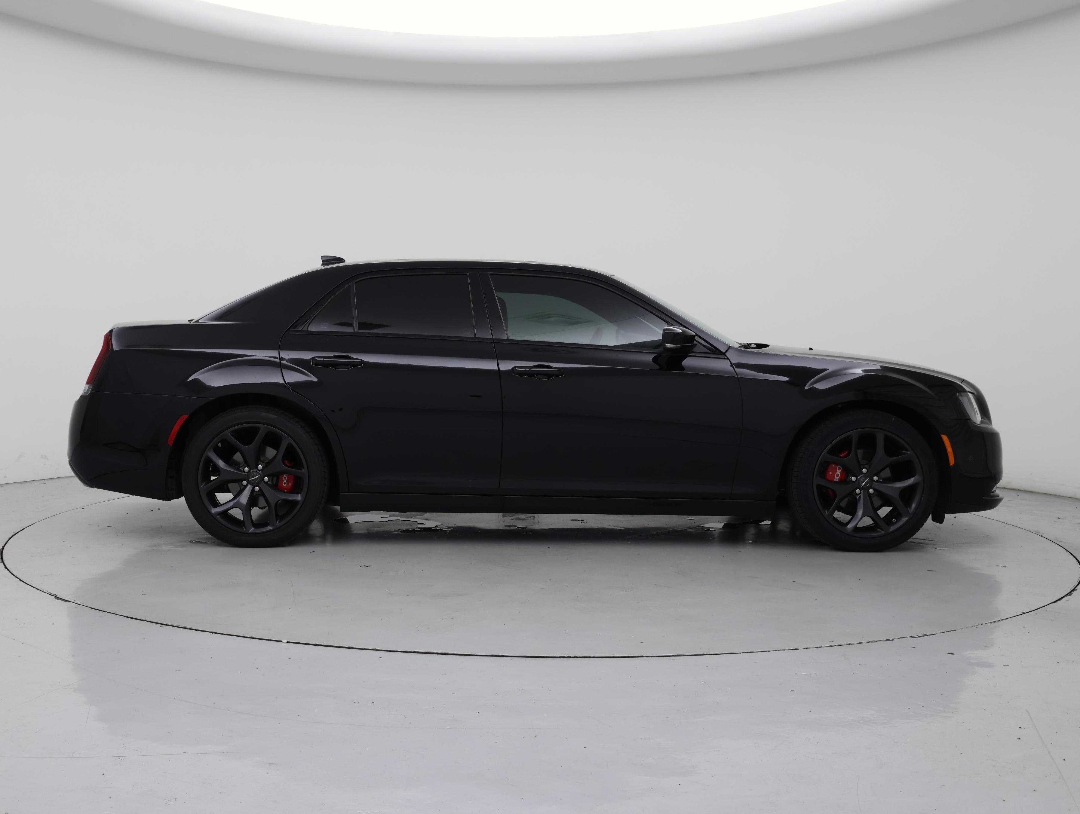 Thumbnail: 2023 Chrysler 300 - 7