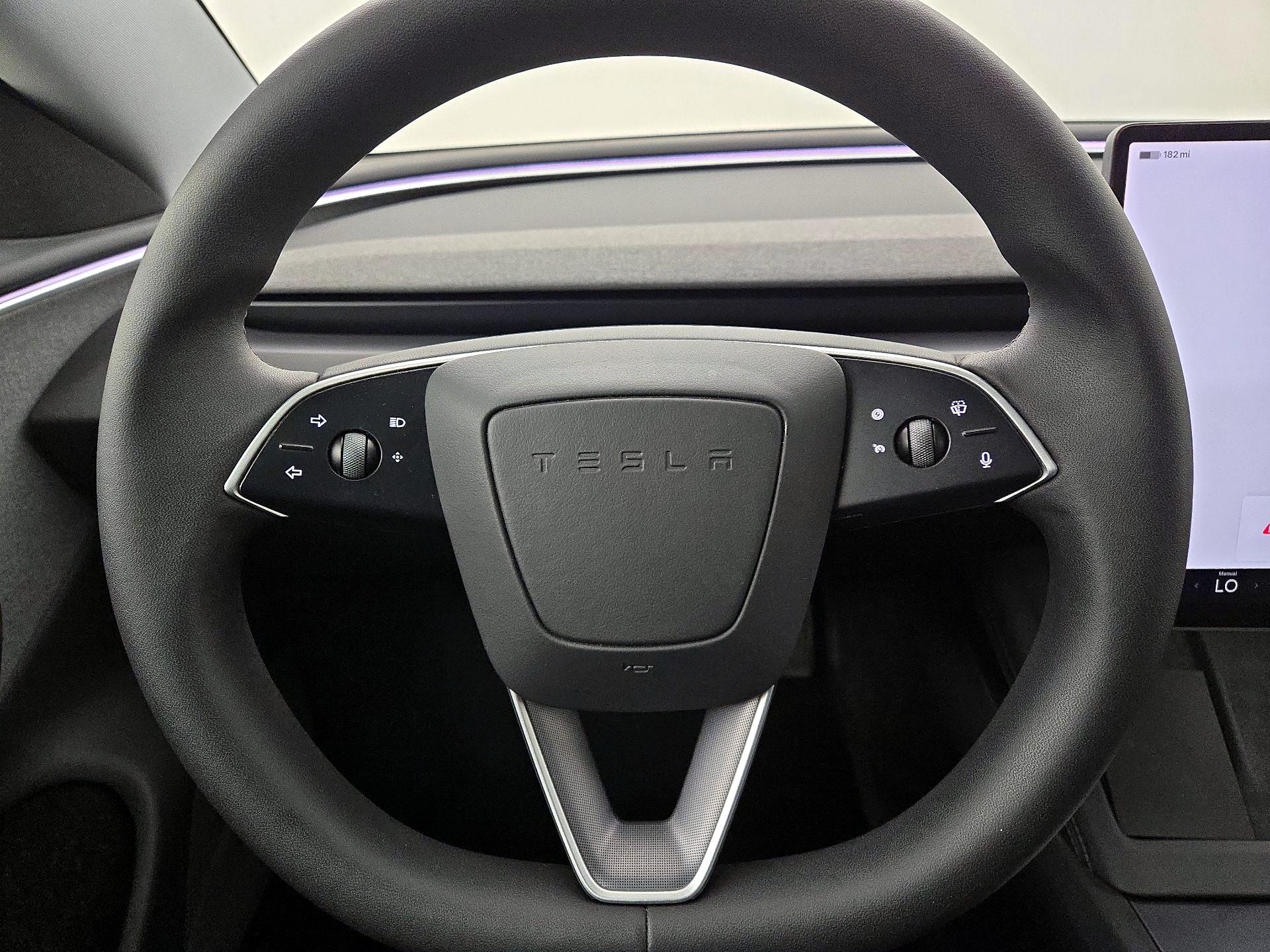 Thumbnail: 2024 Tesla Model 3 - 10