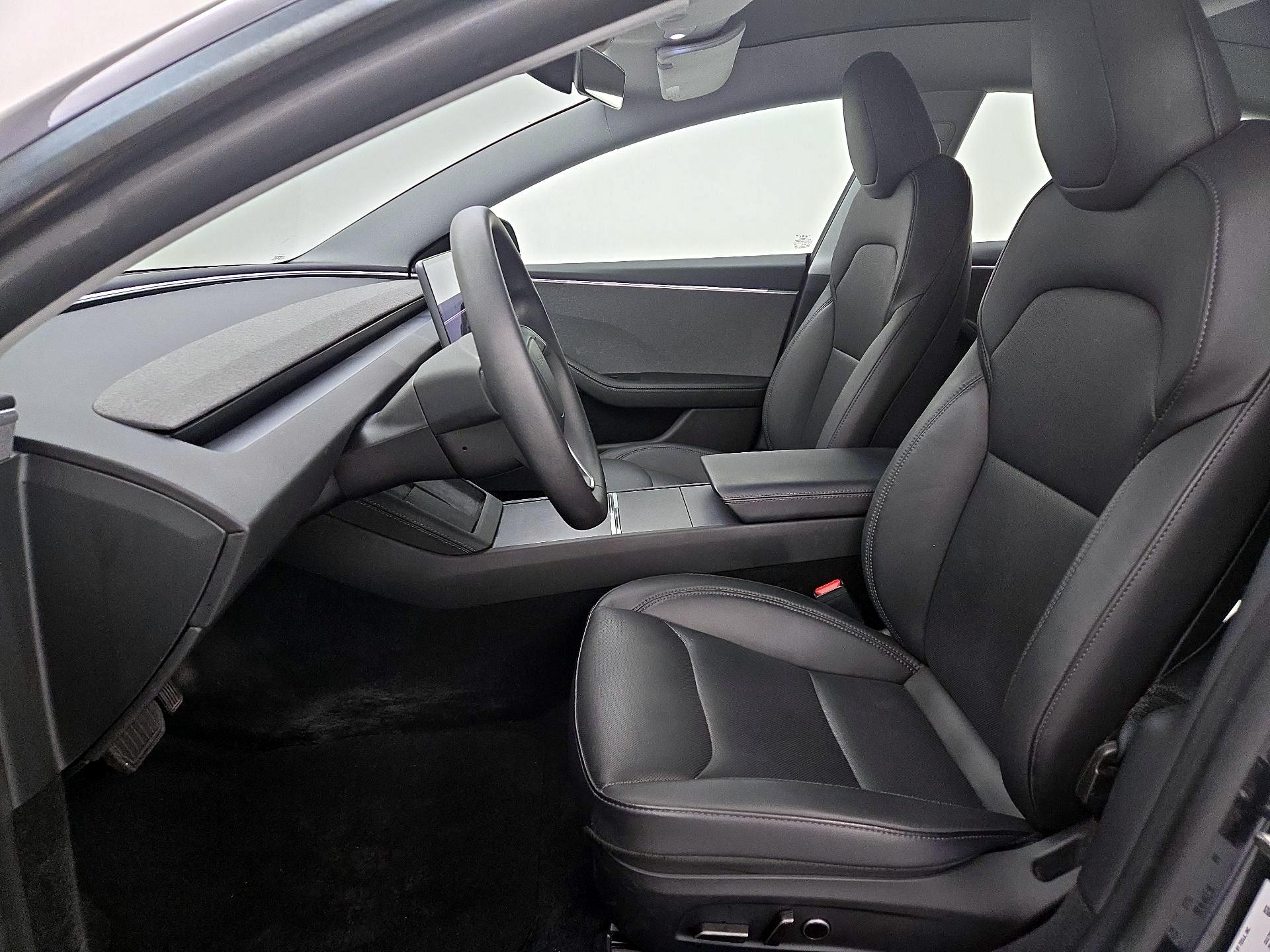 Thumbnail: 2024 Tesla Model 3 - 11