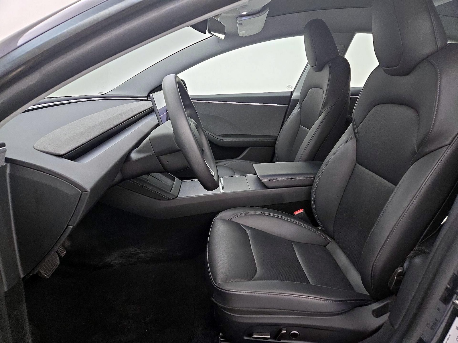 2024 Tesla Model 3 Long Range - Photo 12