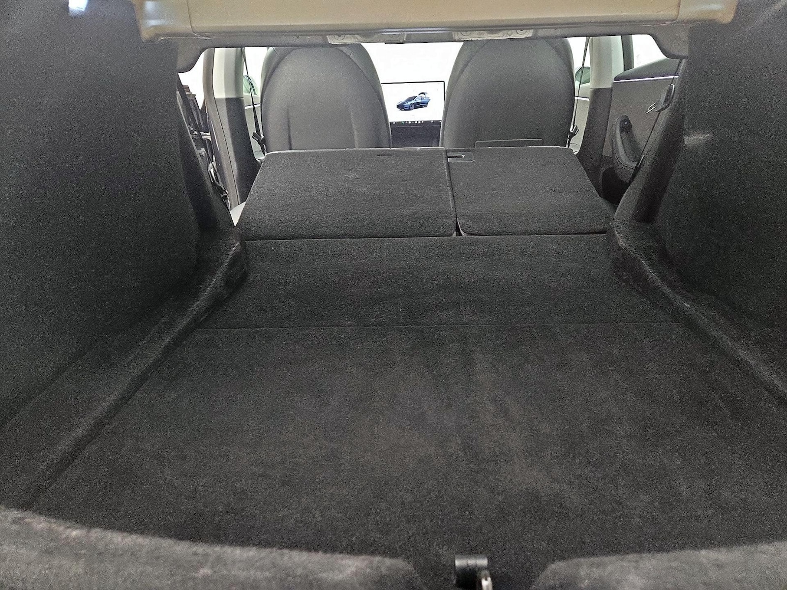 2024 Tesla Model 3 Long Range - Photo 24
