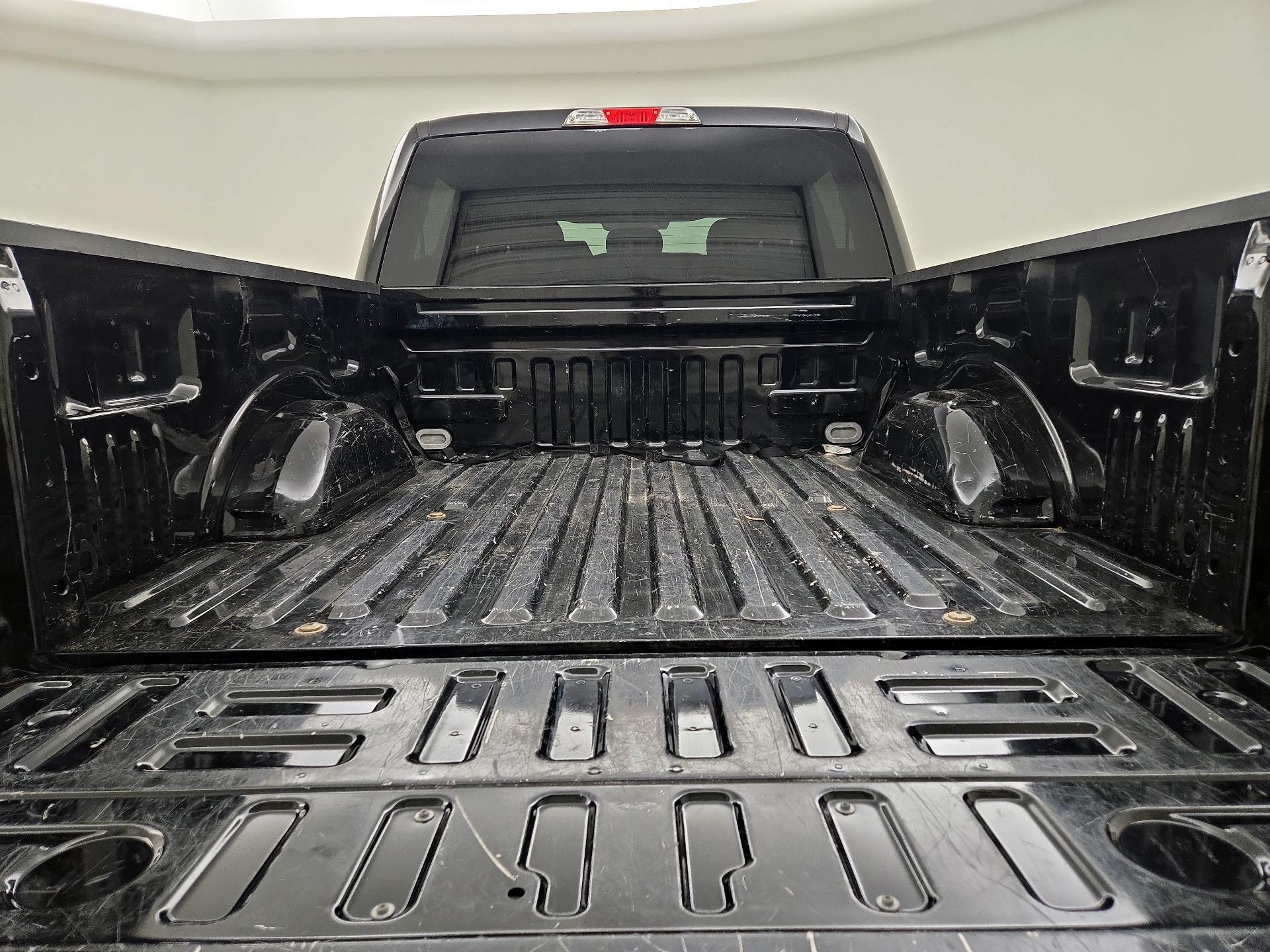 Thumbnail: 2017 Ford F-150 - 20