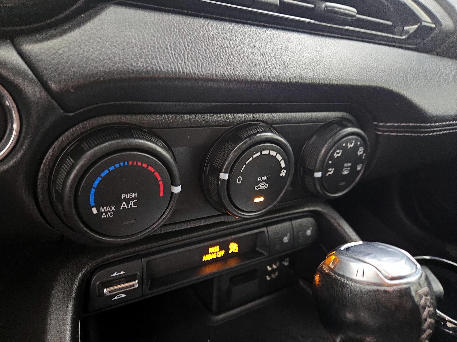 2020 Mazda MX-5 Miata RF Club - Photo 17