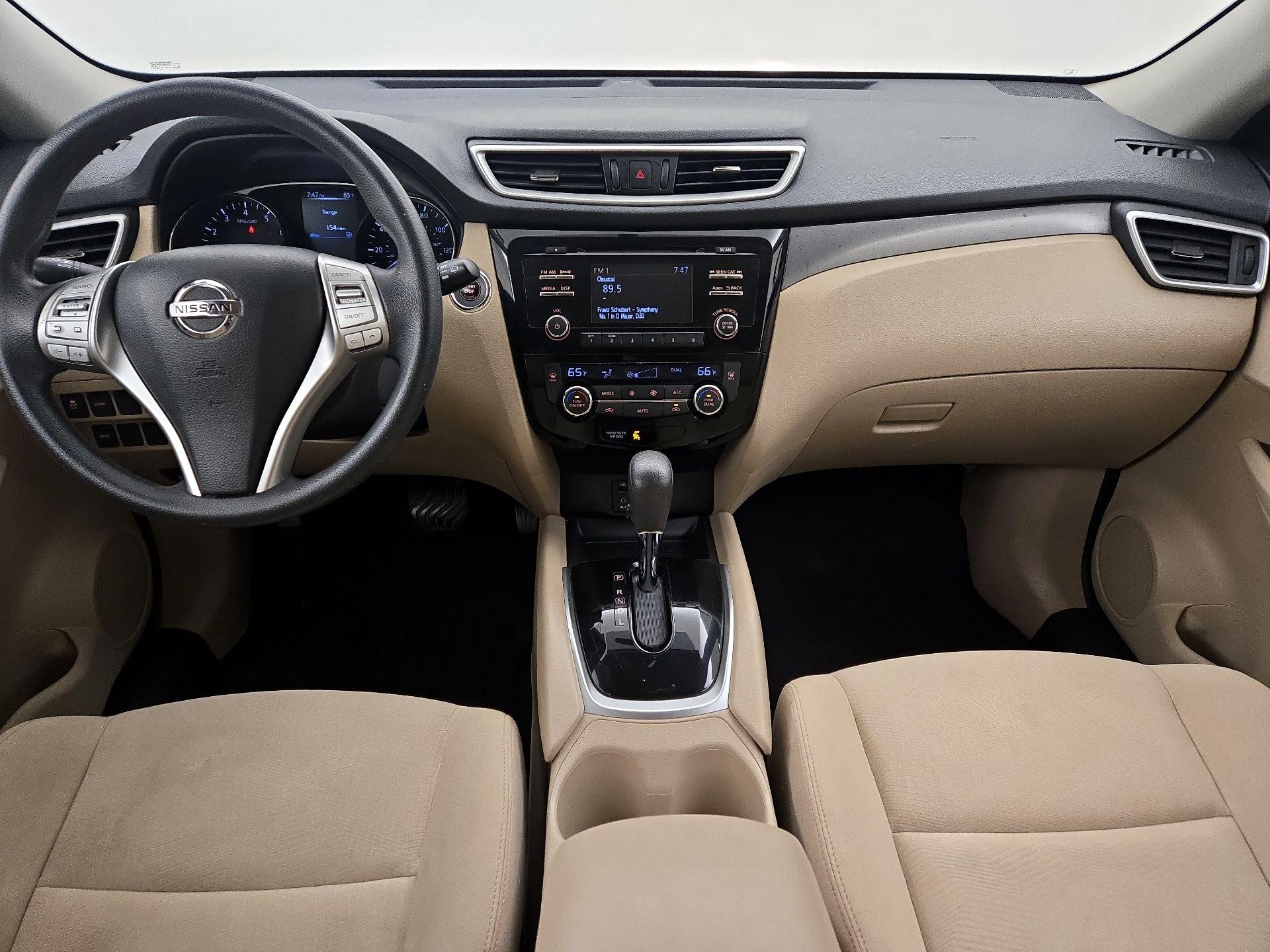 Thumbnail: 2016 Nissan Rogue - 9