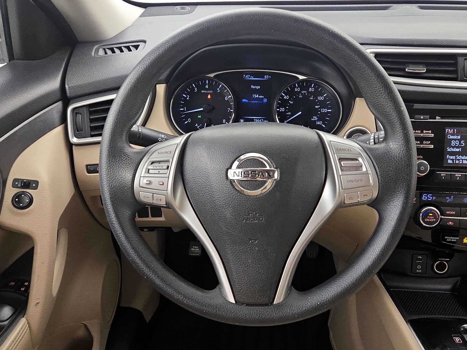 Thumbnail: 2016 Nissan Rogue - 10