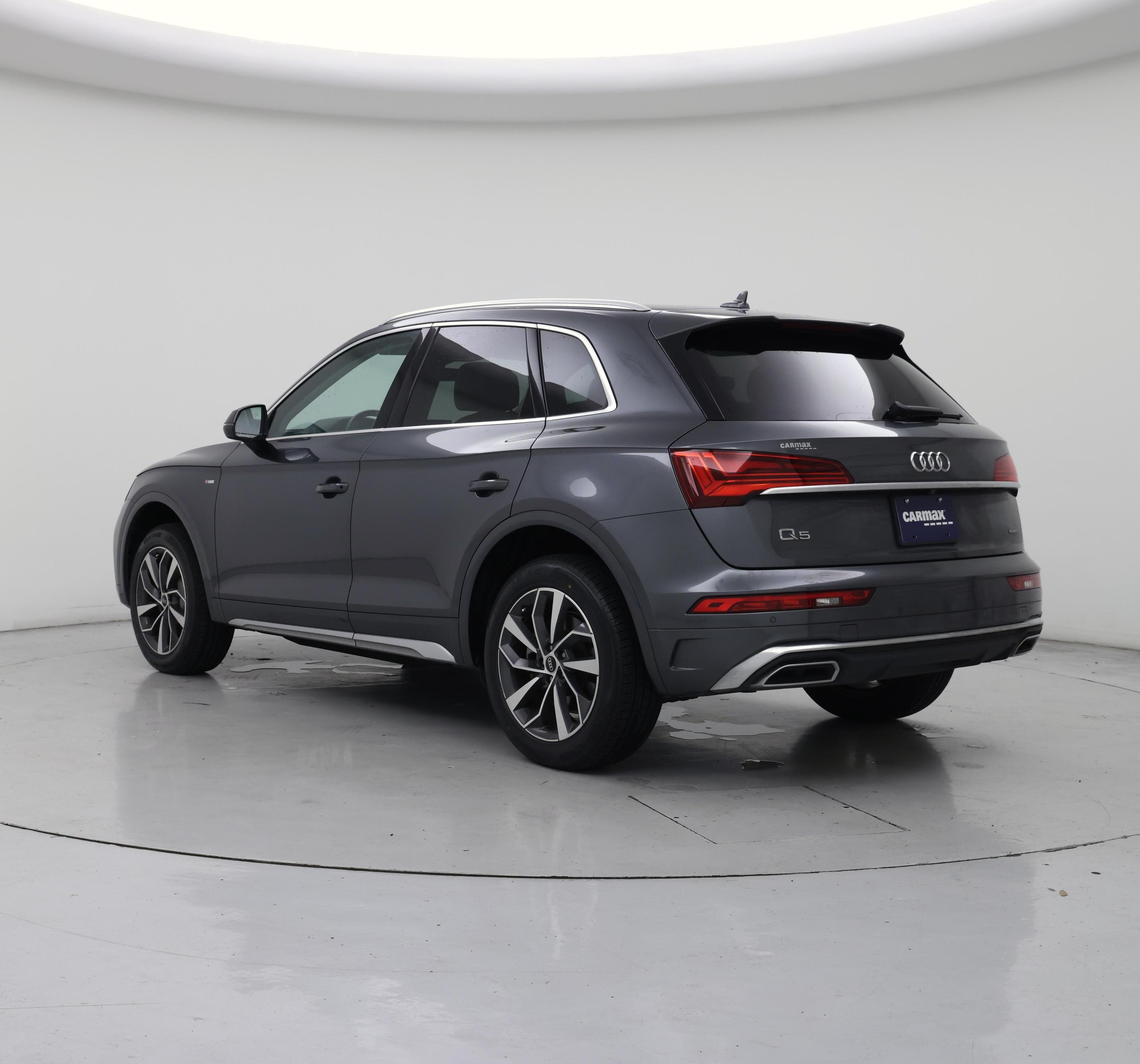 Thumbnail: 2022 Audi Q5 - 2