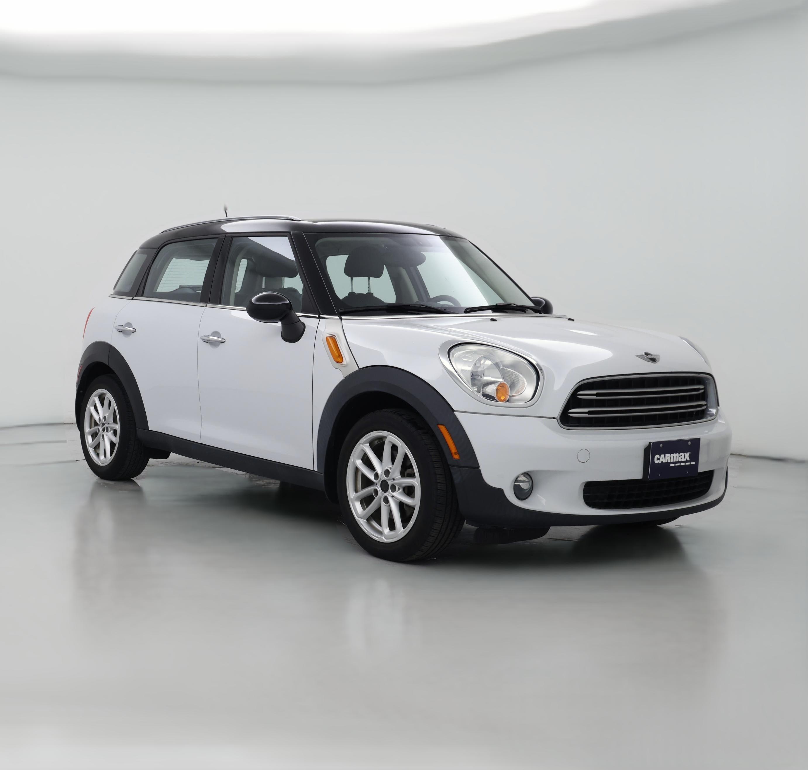 Thumbnail: 2015 MINI Cooper Countryman - 1