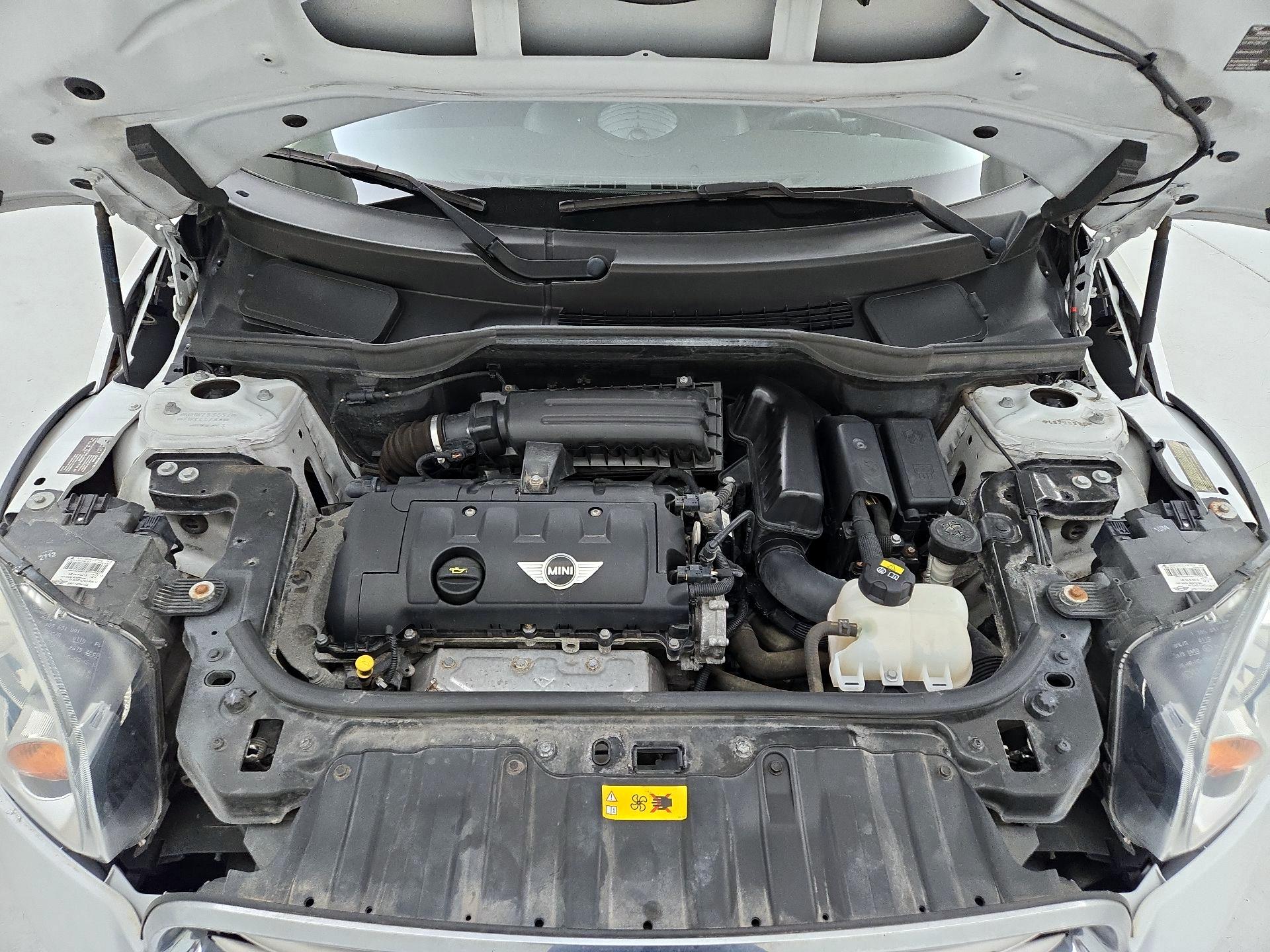 Thumbnail: 2015 MINI Cooper Countryman - 19