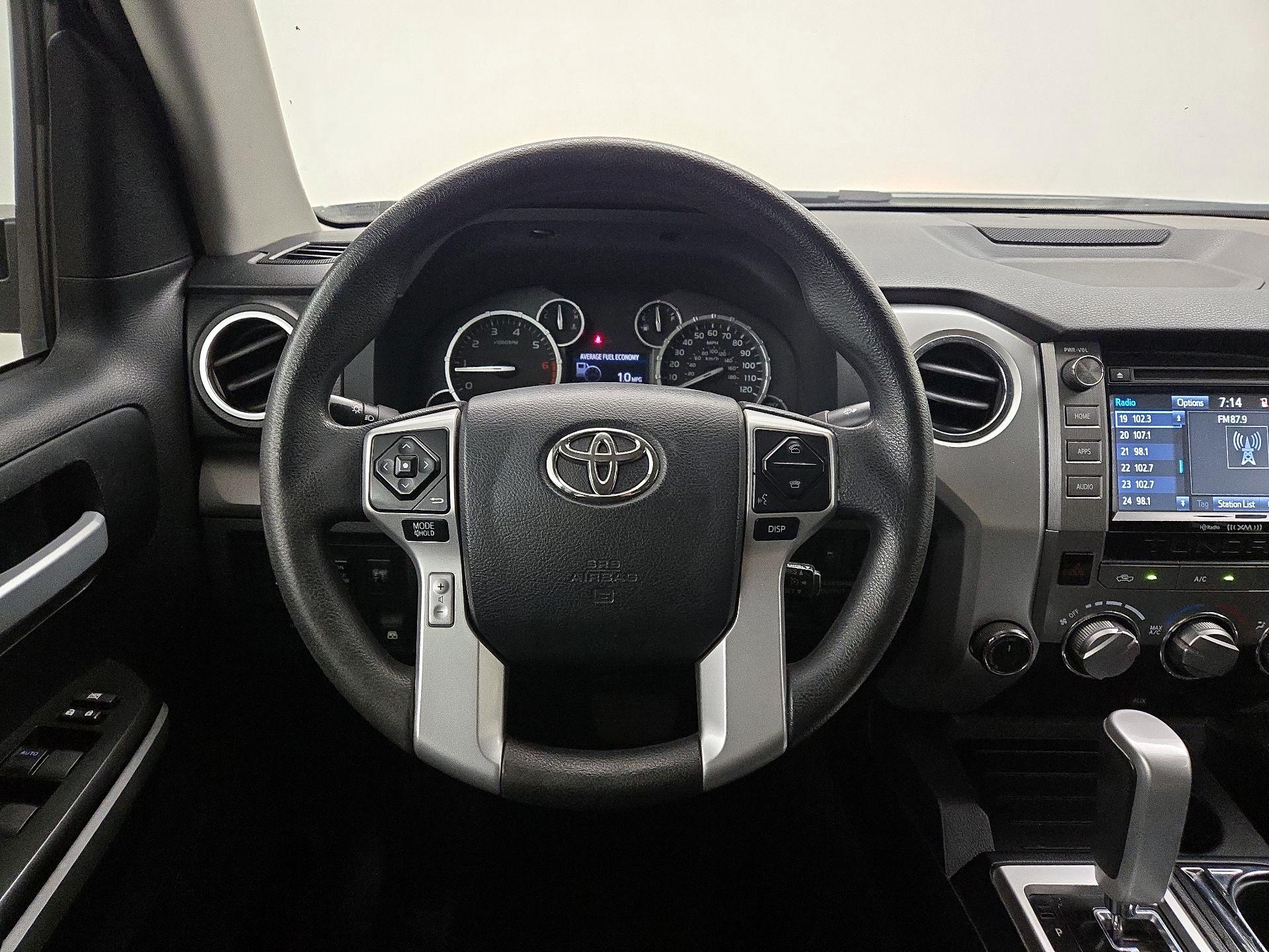 Thumbnail: 2016 Toyota Tundra - 10