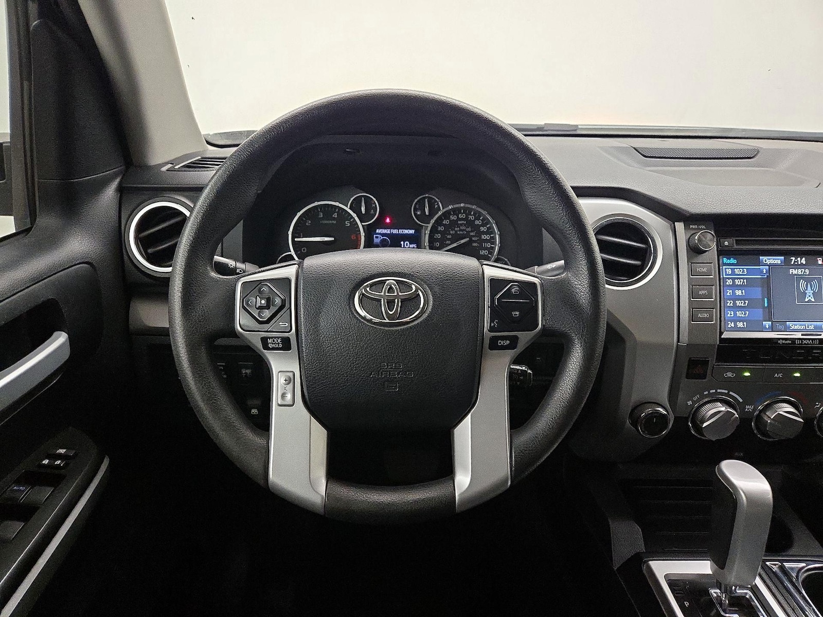2016 Toyota Tundra SR5 - Photo 11