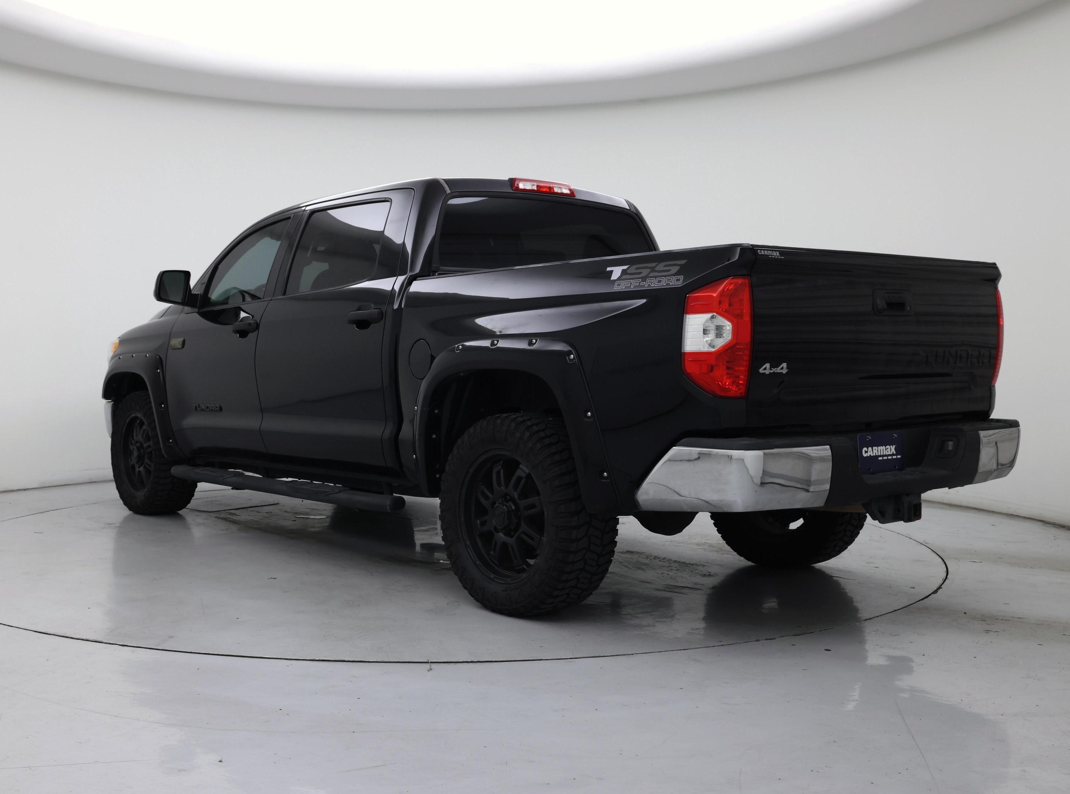 Thumbnail: 2016 Toyota Tundra - 2