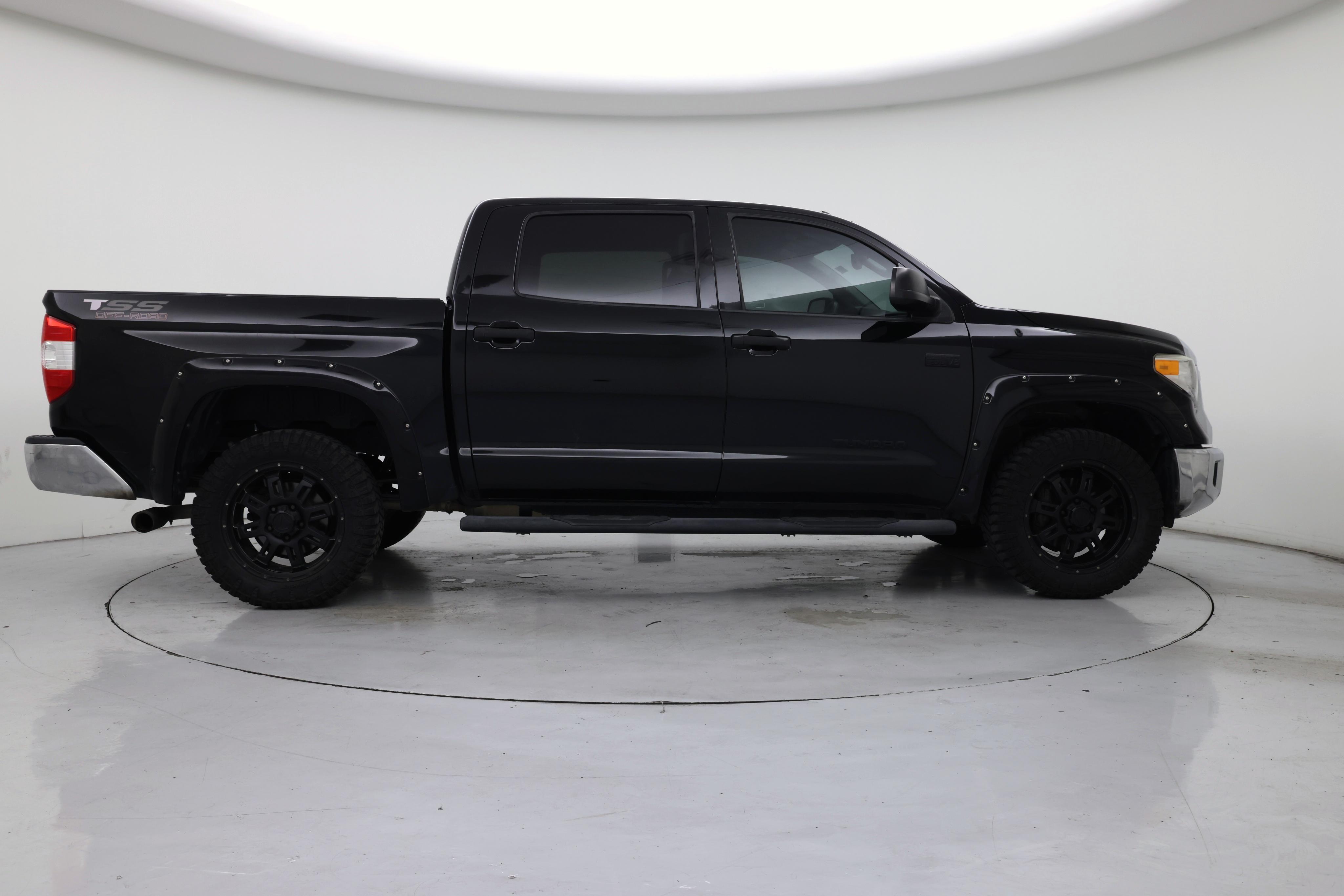 Thumbnail: 2016 Toyota Tundra - 7