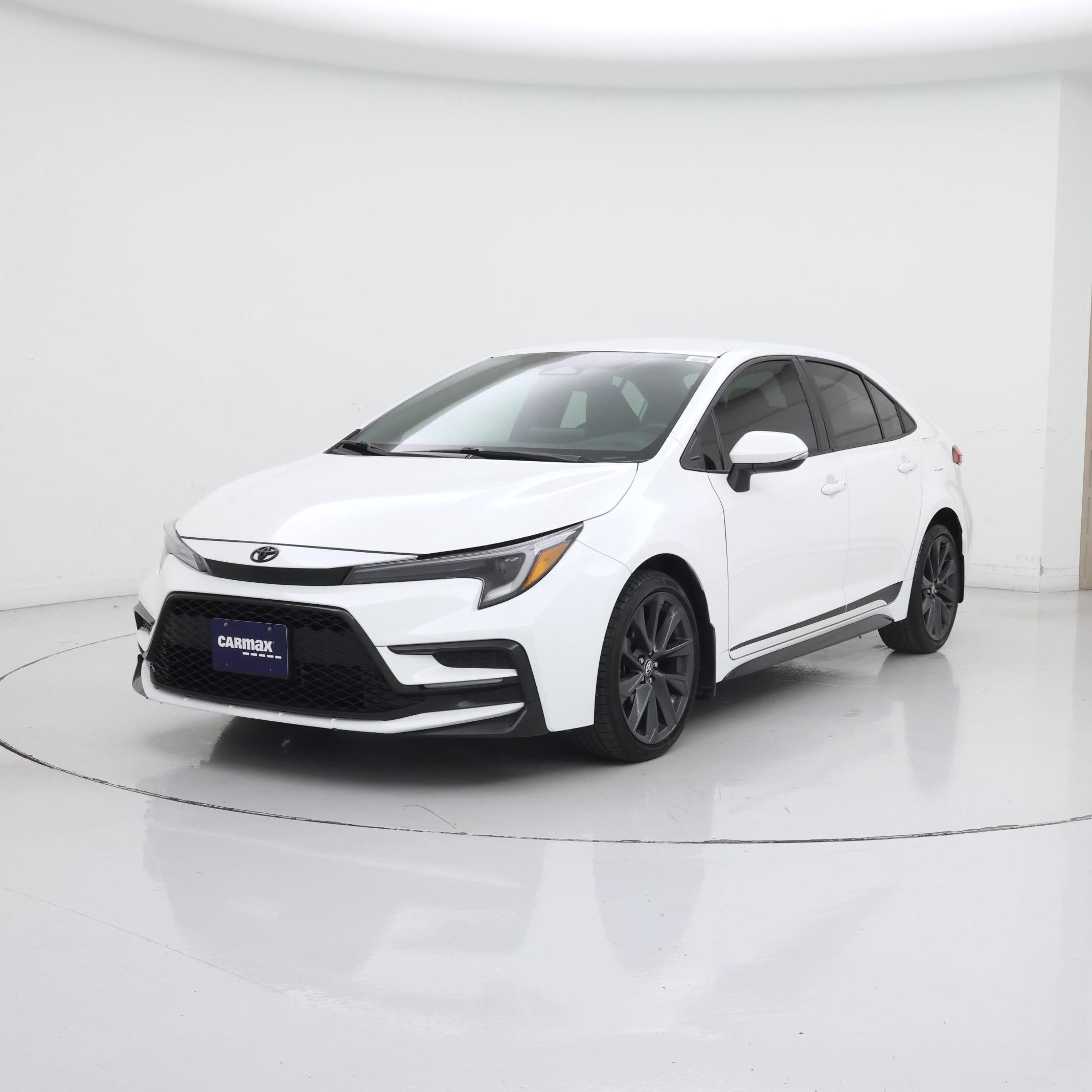 Thumbnail: 2024 Toyota Corolla - 4