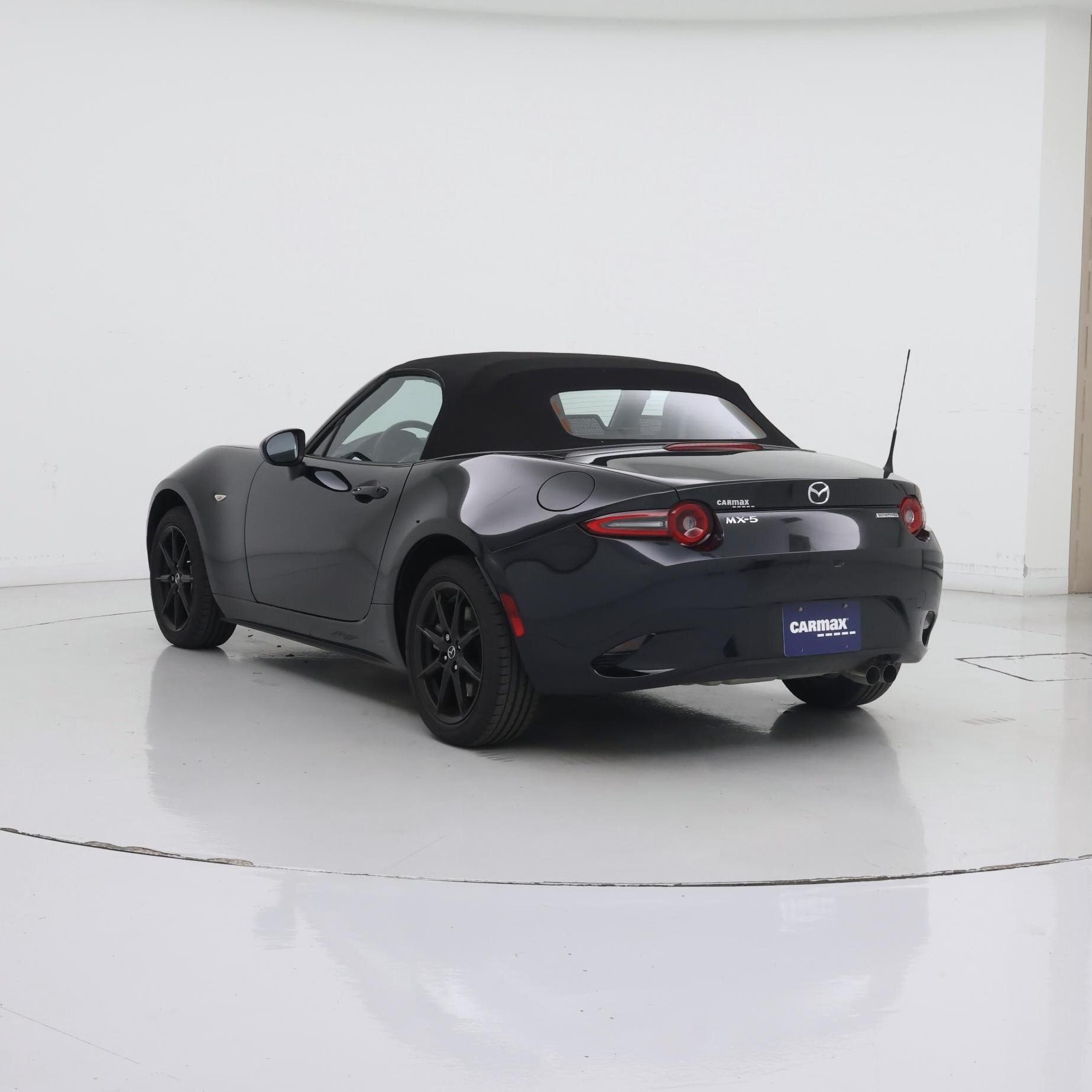 Thumbnail: 2025 Mazda MX-5 Miata - 2