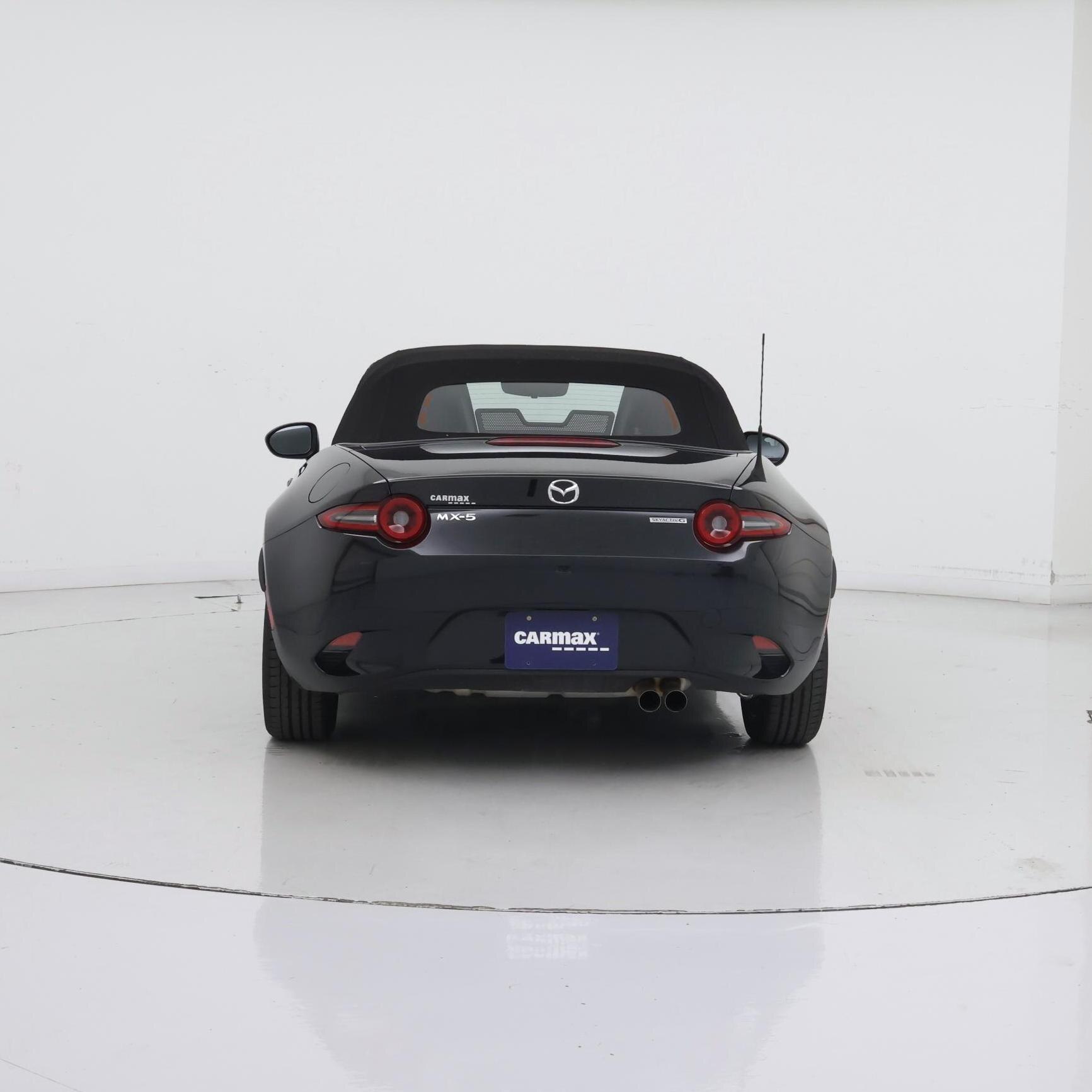 Thumbnail: 2025 Mazda MX-5 Miata - 6