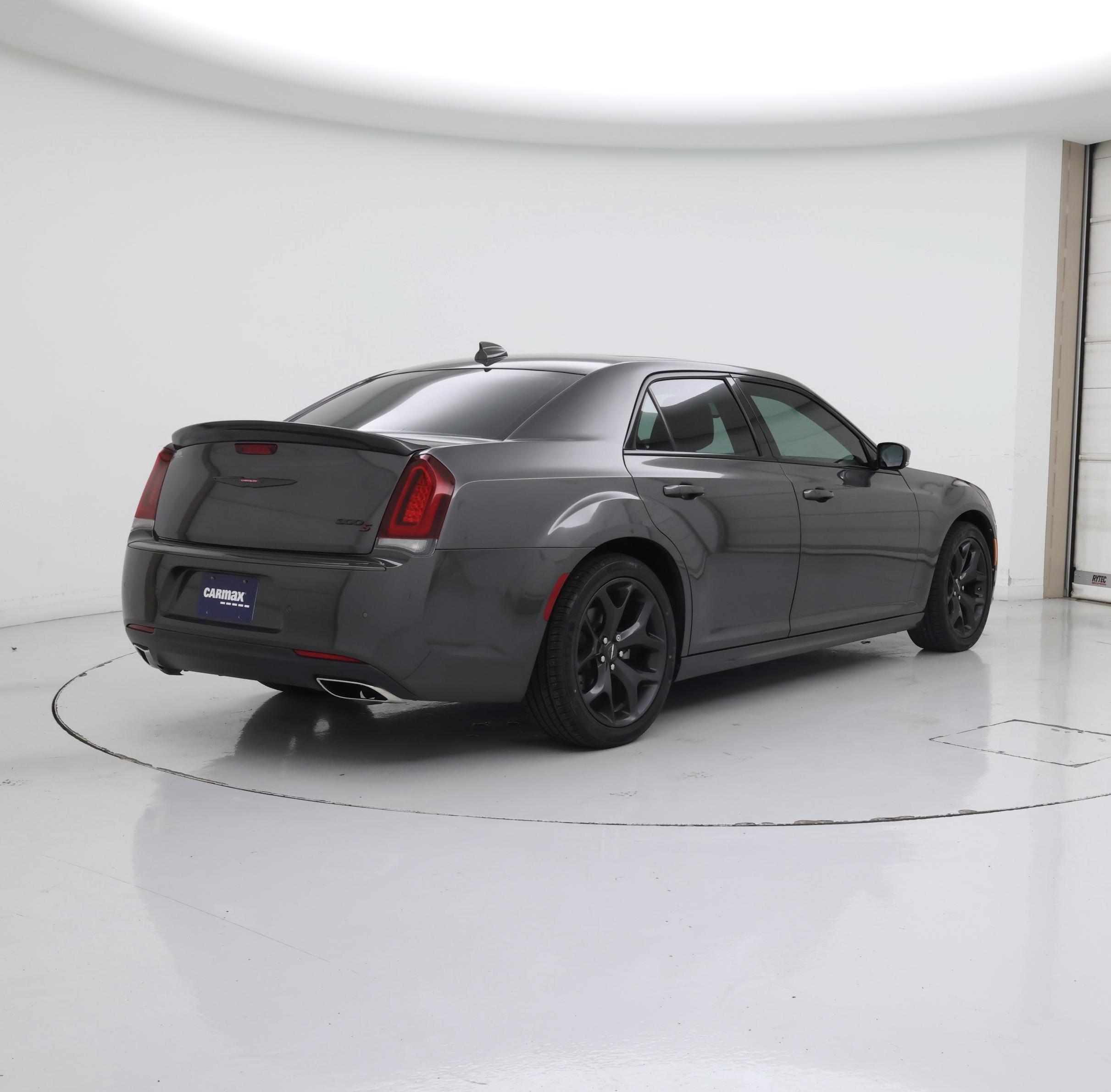 Thumbnail: 2022 Chrysler 300 - 8