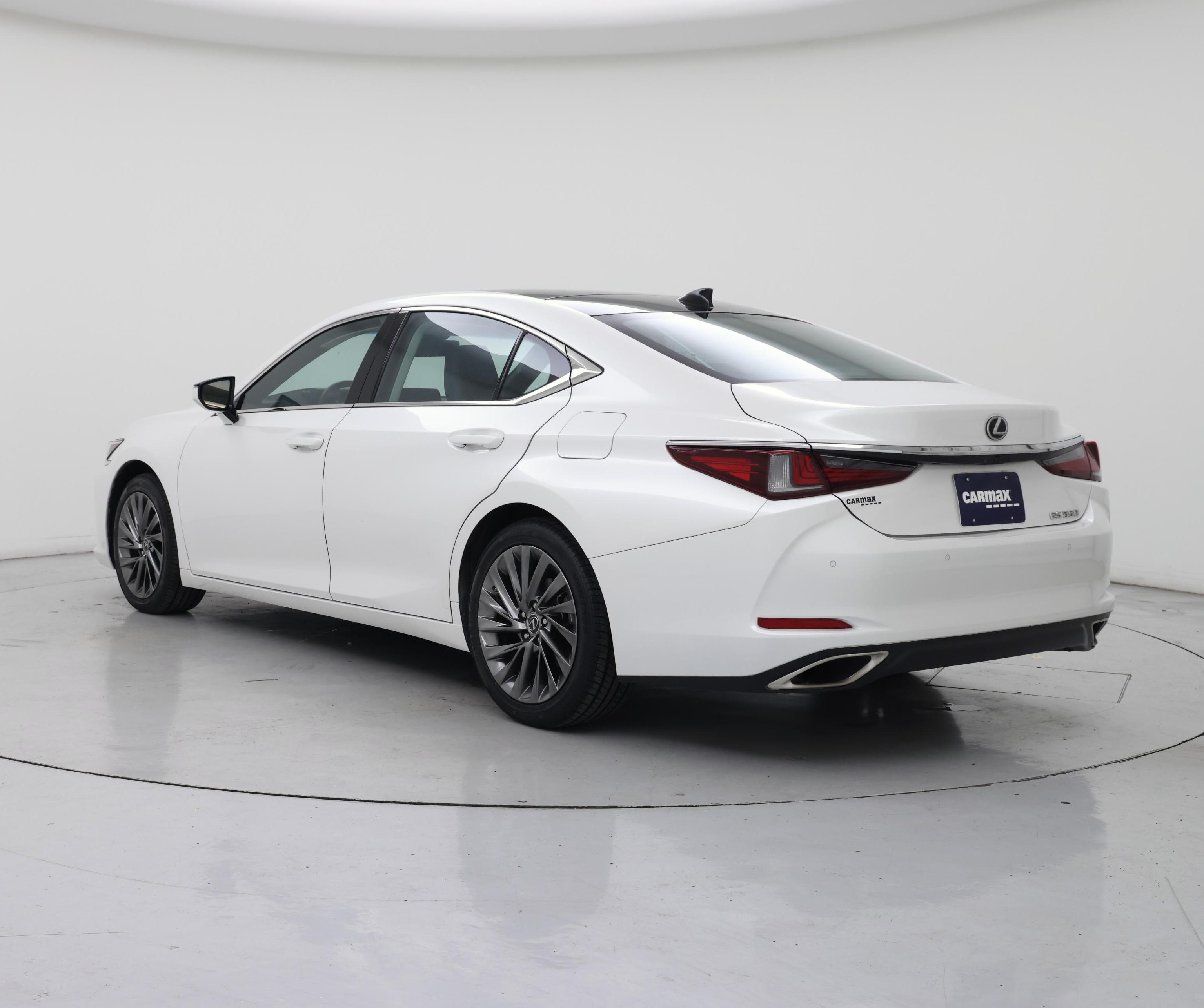 Thumbnail: 2024 Lexus ES - 2
