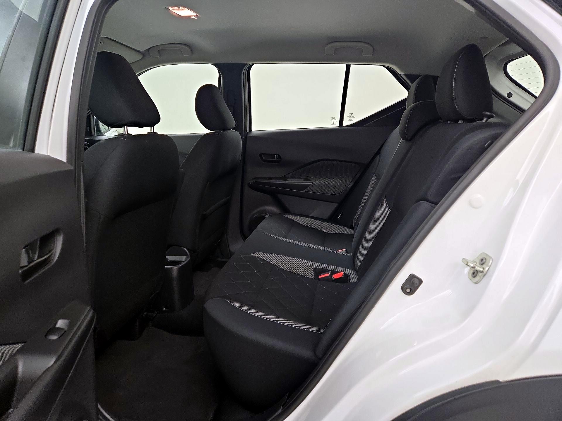 Thumbnail: 2020 Nissan Kicks - 19