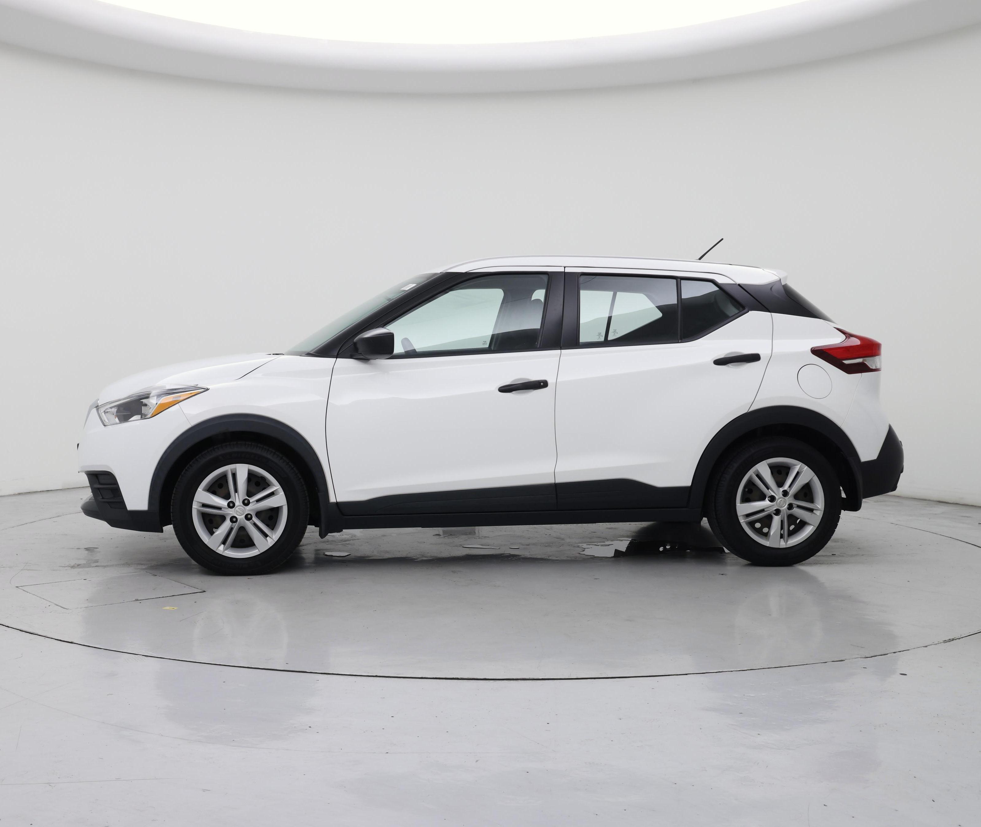 Thumbnail: 2020 Nissan Kicks - 3