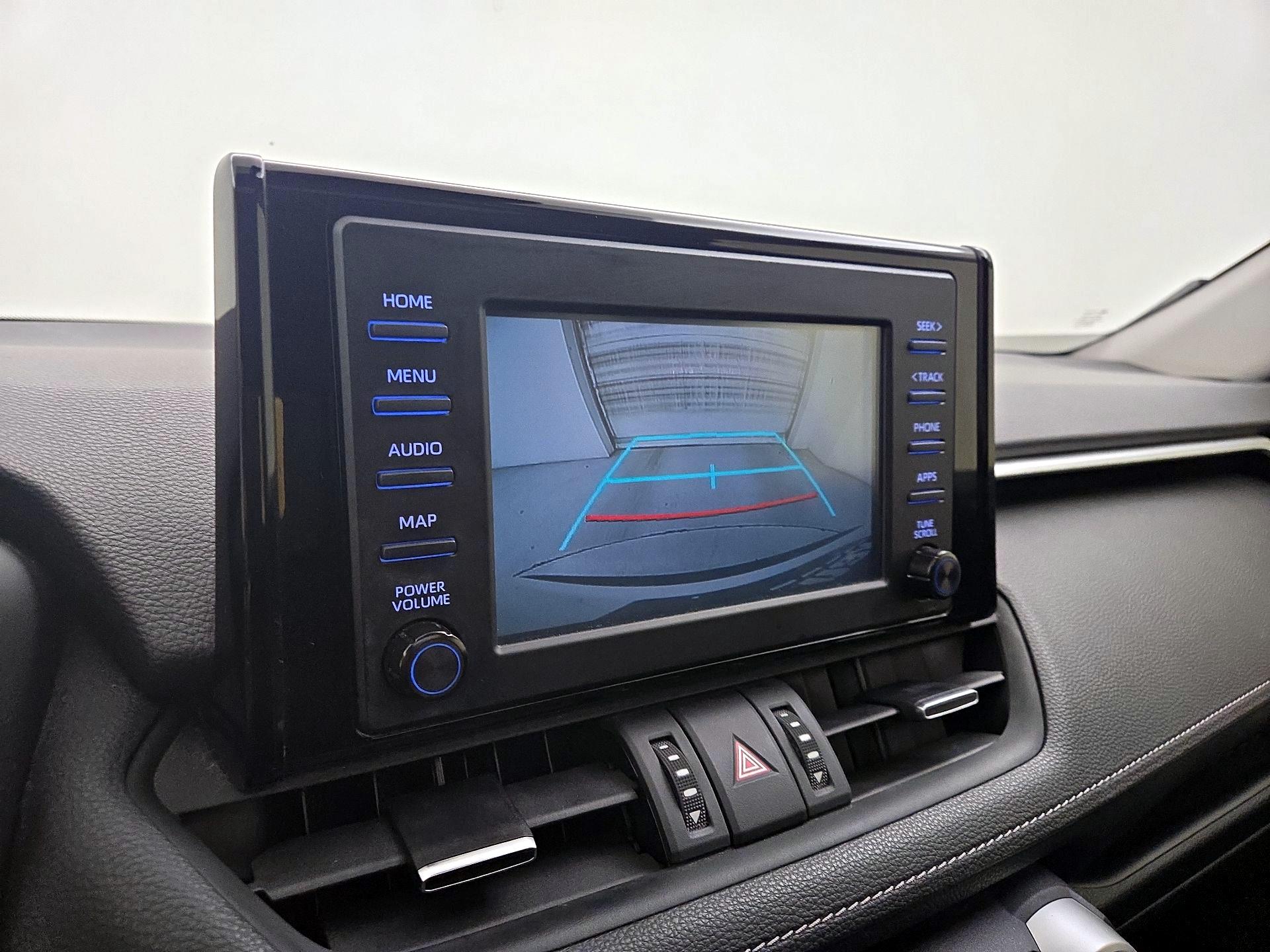 Thumbnail: 2019 Toyota RAV4 - 14