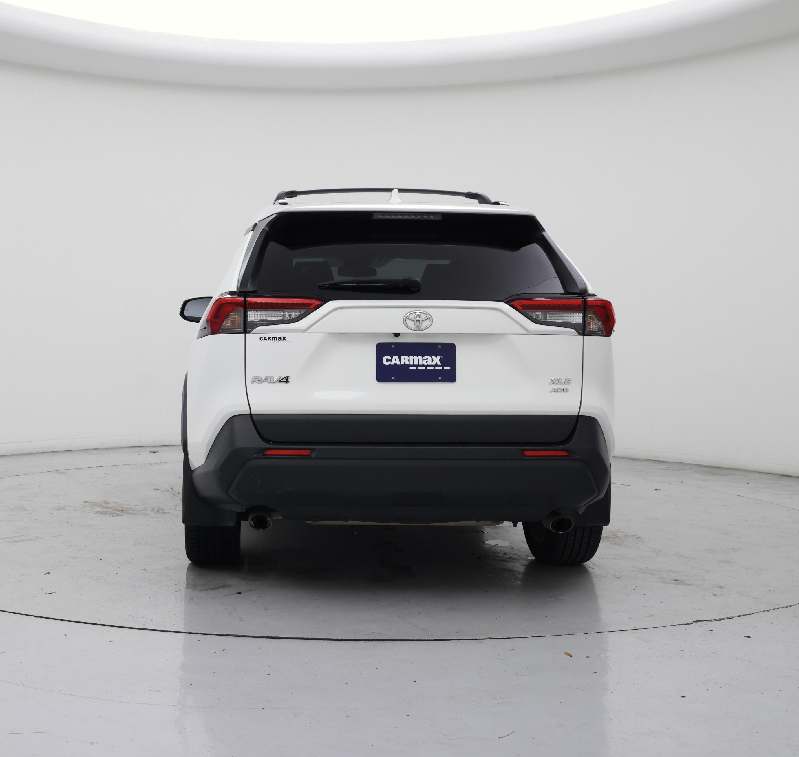 Thumbnail: 2019 Toyota RAV4 - 6