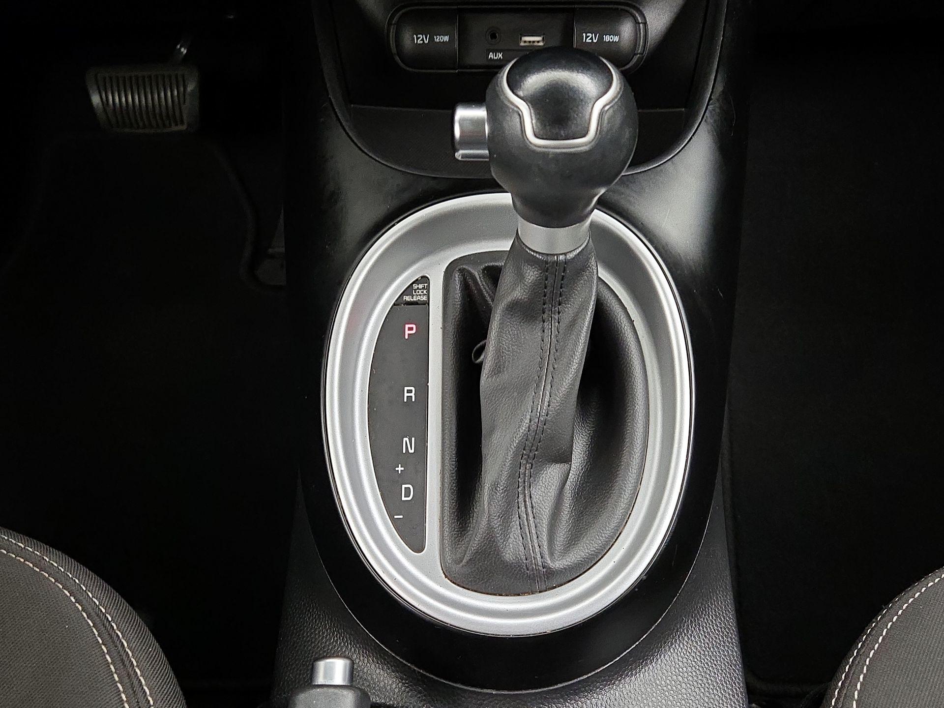 Thumbnail: 2016 Kia Soul - 16